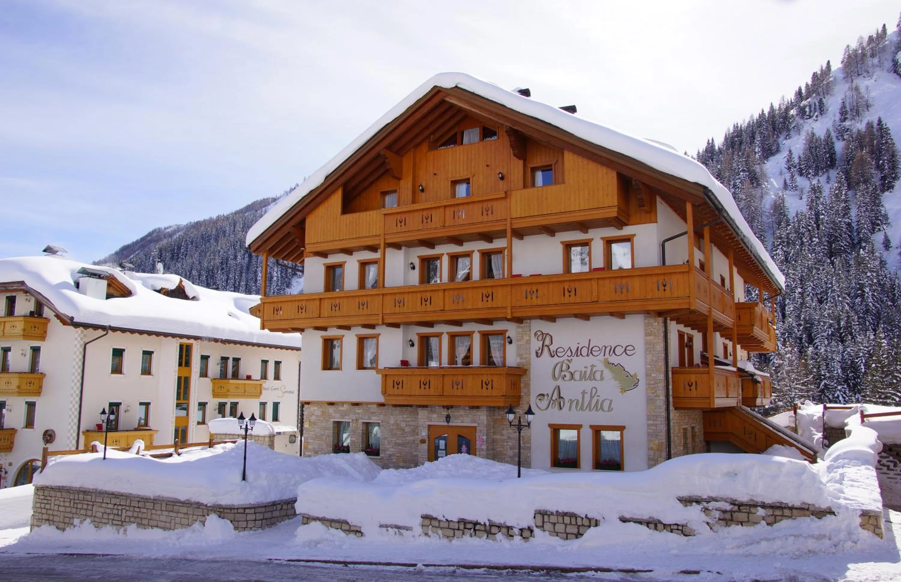 Facade/entrance in Residence Baita Antlia