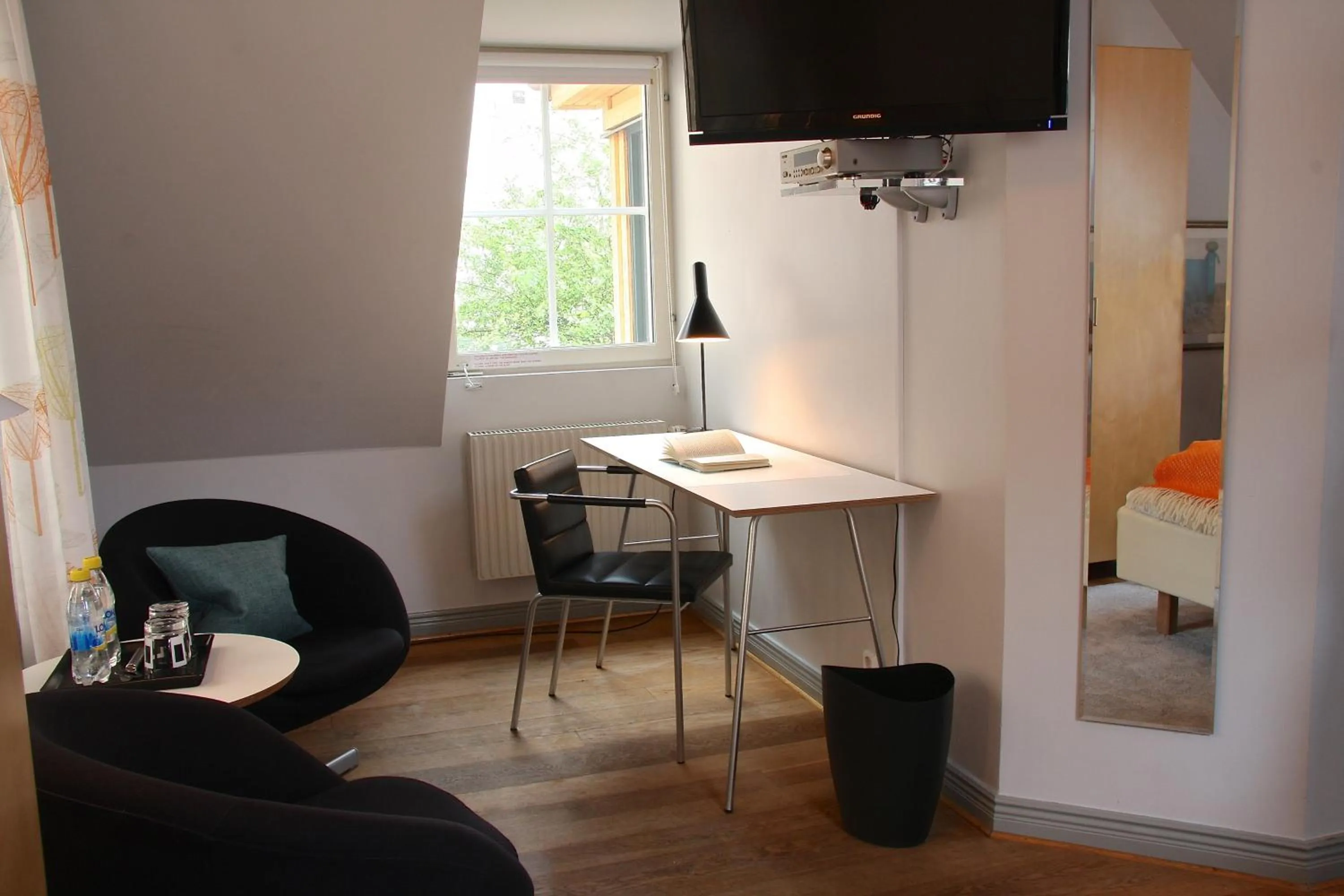 TV and multimedia in Hotell Oskar