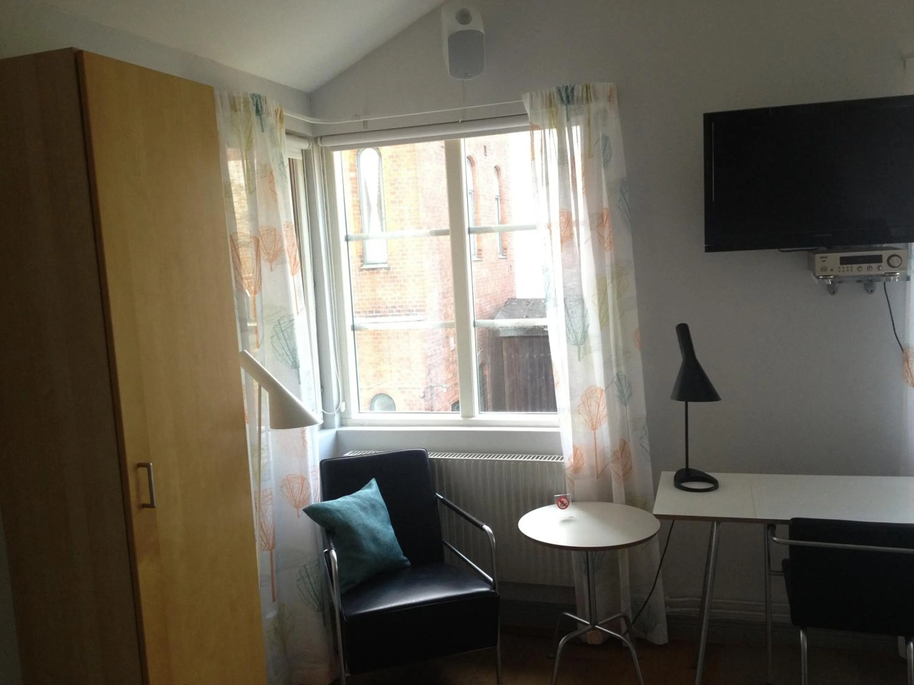 TV and multimedia in Hotell Oskar