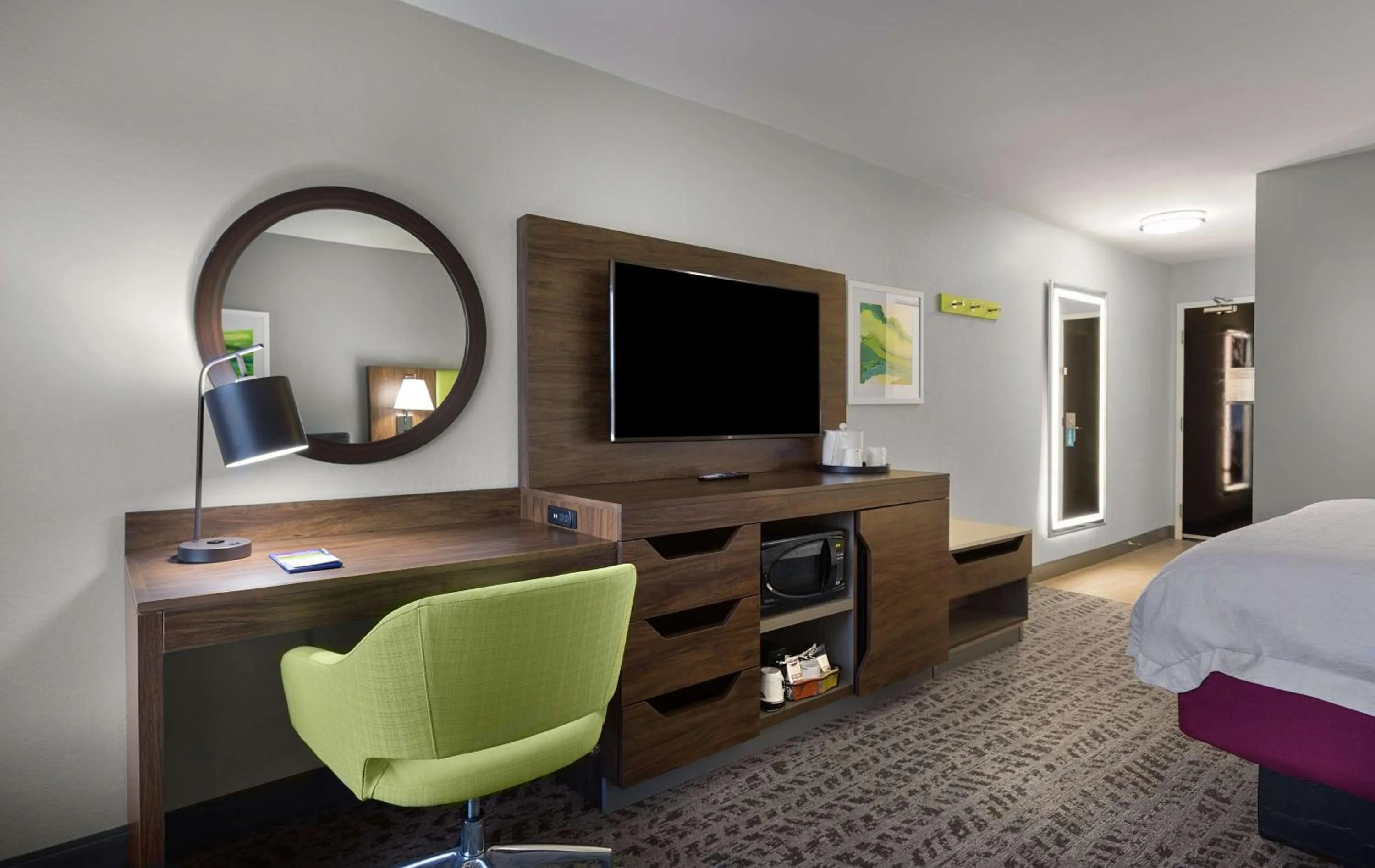 Bedroom, Bed in Hampton Inn Greenville/Travelers Rest