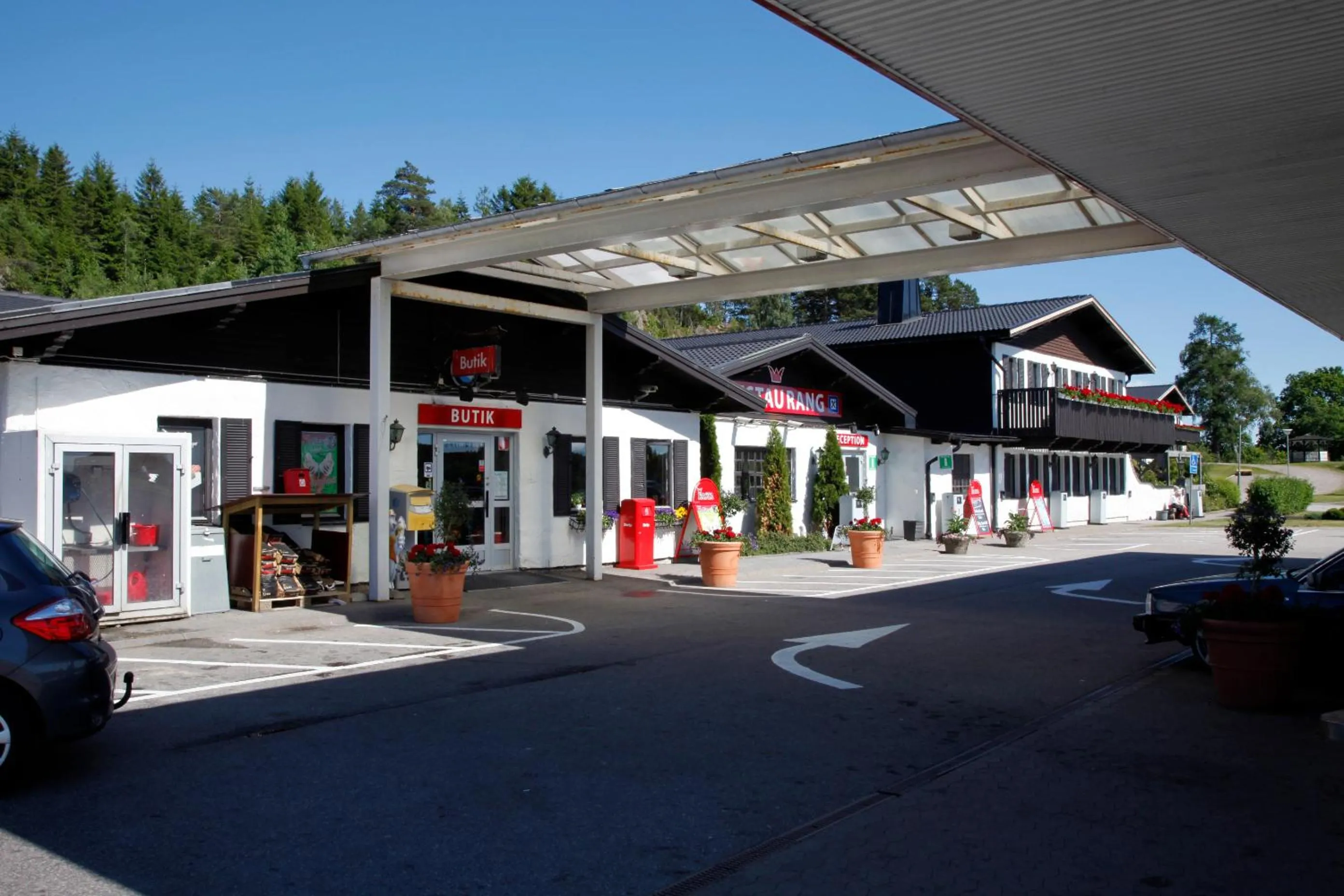 Facade/entrance in Rasta Håby