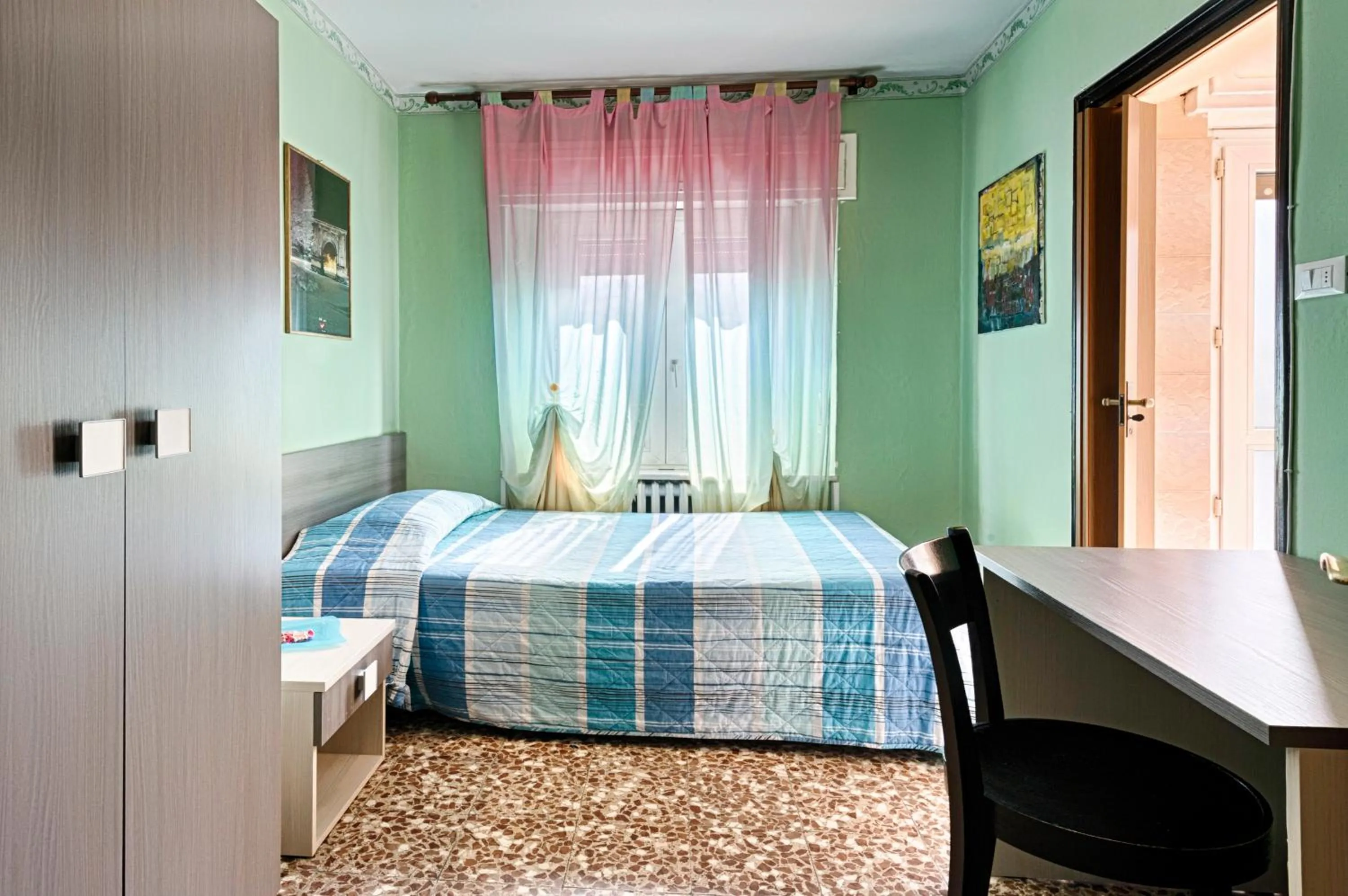 Bed in Albergo Mancuso del Voison