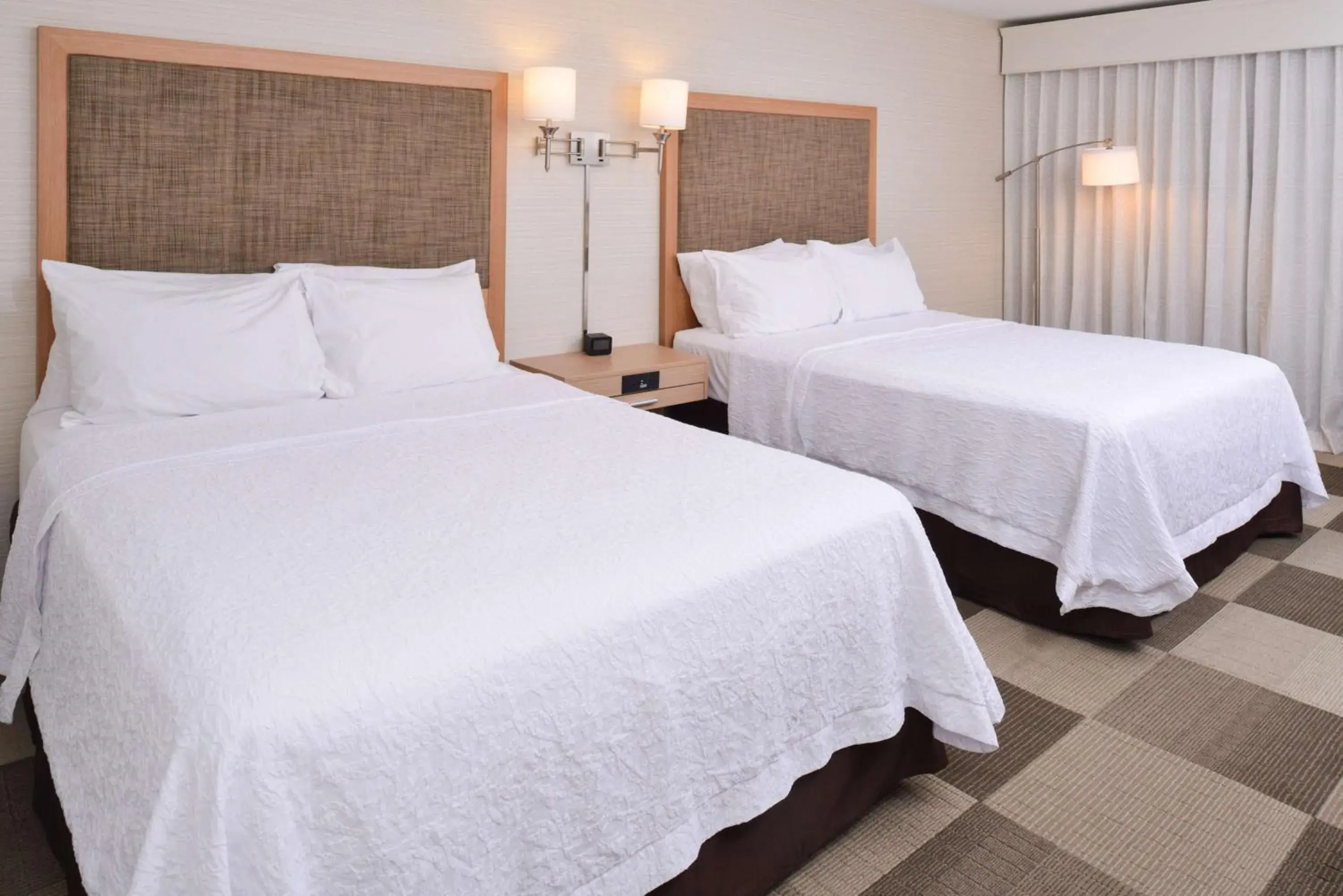 Queen Room with Two Queen Beds - Non-Smoking in Hampton Inn Tulsa Sand Springs Queen Room with Two Queen Beds - Non-Smoking in Hampton Inn Tulsa Sand Springs