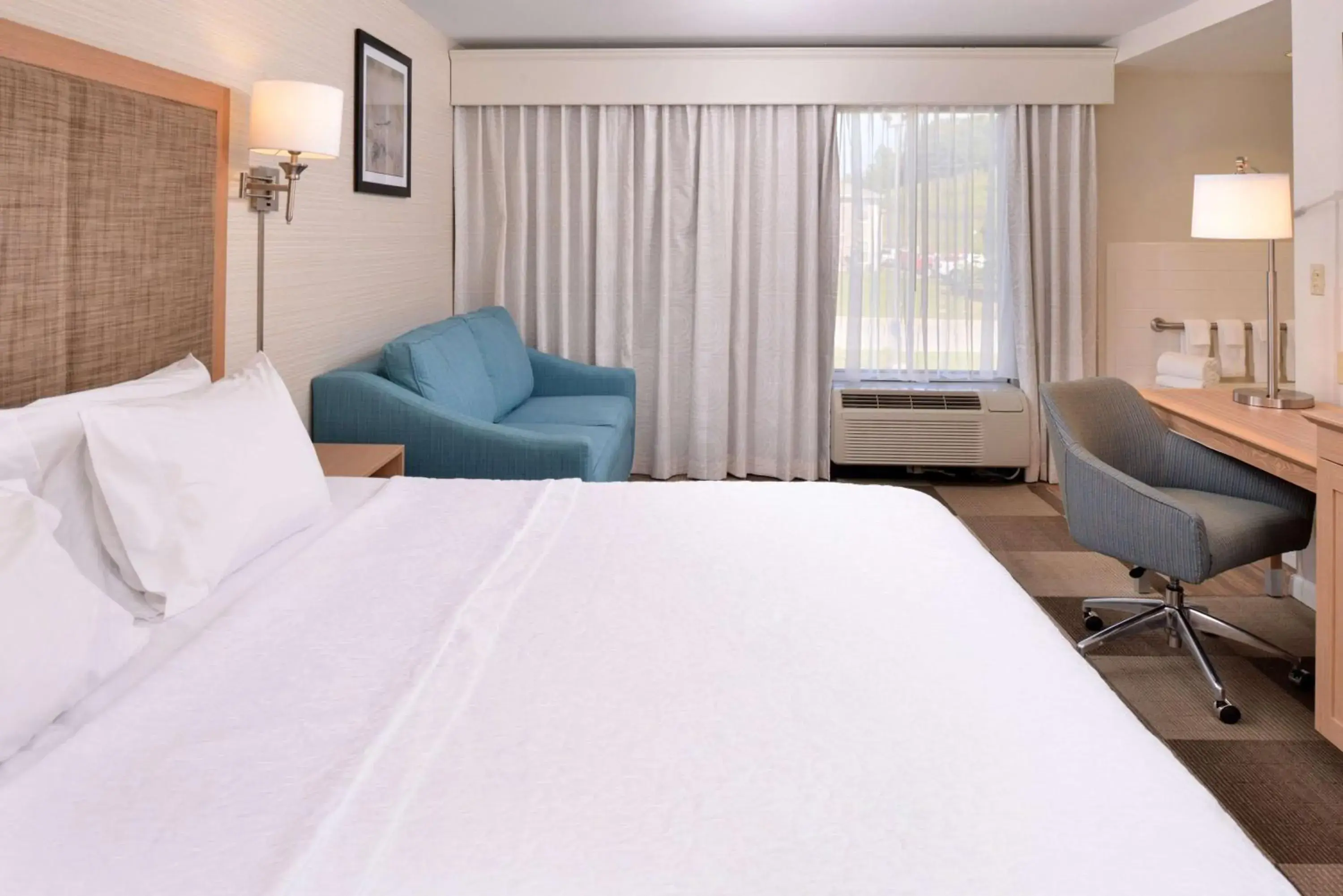 King Room with Spa Bath in Hampton Inn Tulsa Sand Springs King Room with Spa Bath in Hampton Inn Tulsa Sand Springs