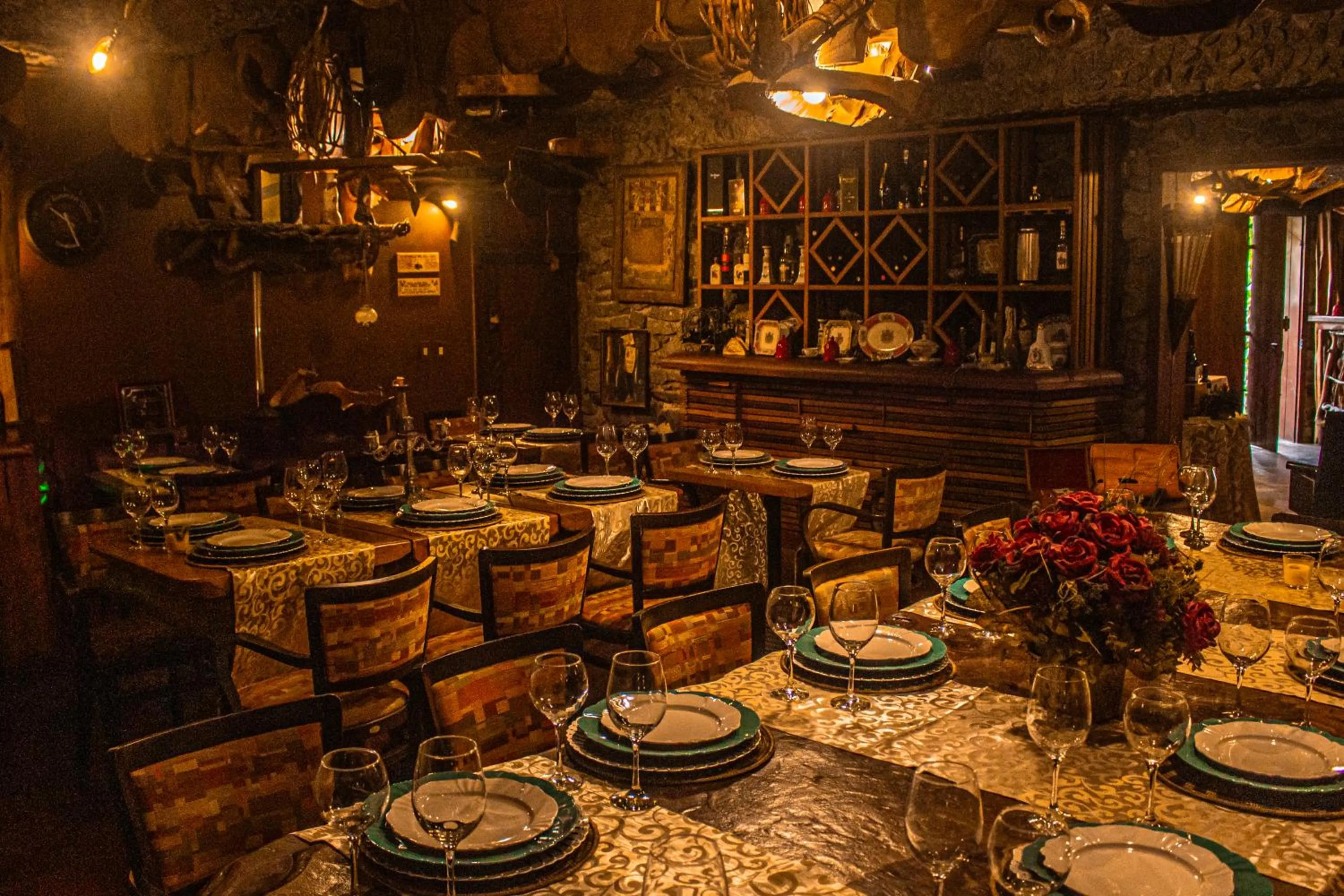 Restaurant/places to eat in Hotel Solar do Imperador