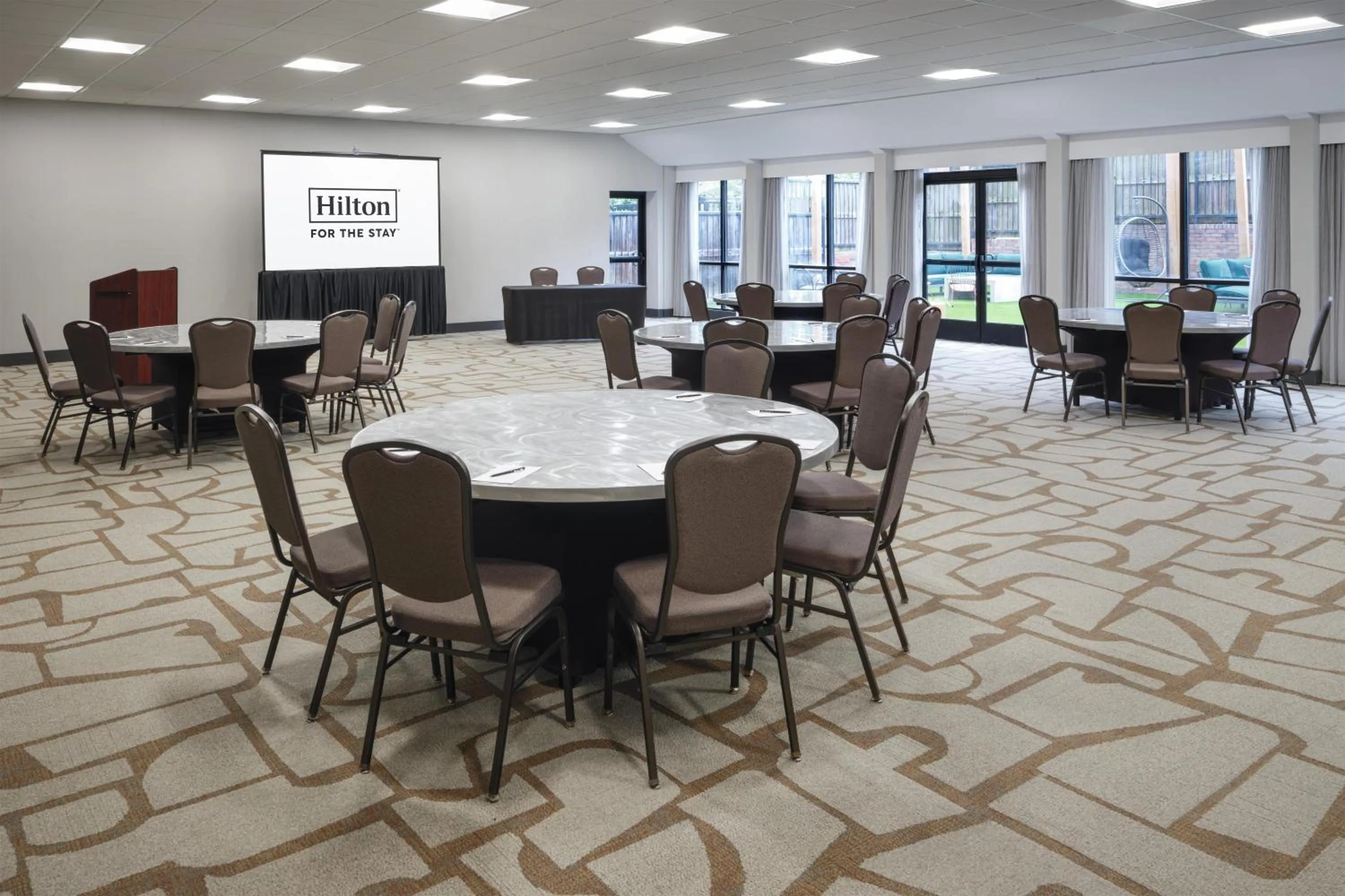 Meeting/conference room in Hilton Washington DC/Rockville Hotel & Executive Meeting Center