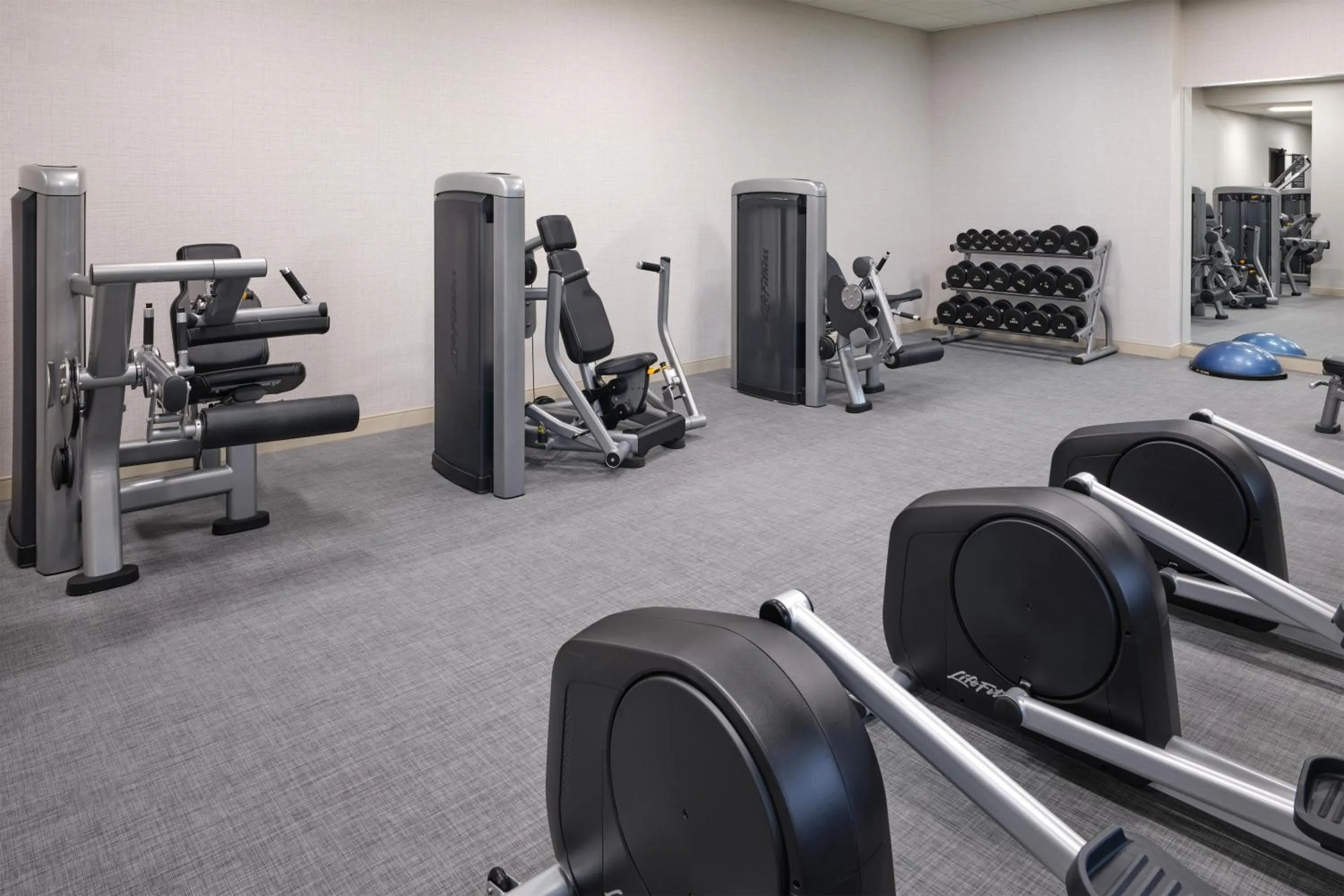 Fitness centre/facilities in Hilton Washington DC/Rockville Hotel & Executive Meeting Center