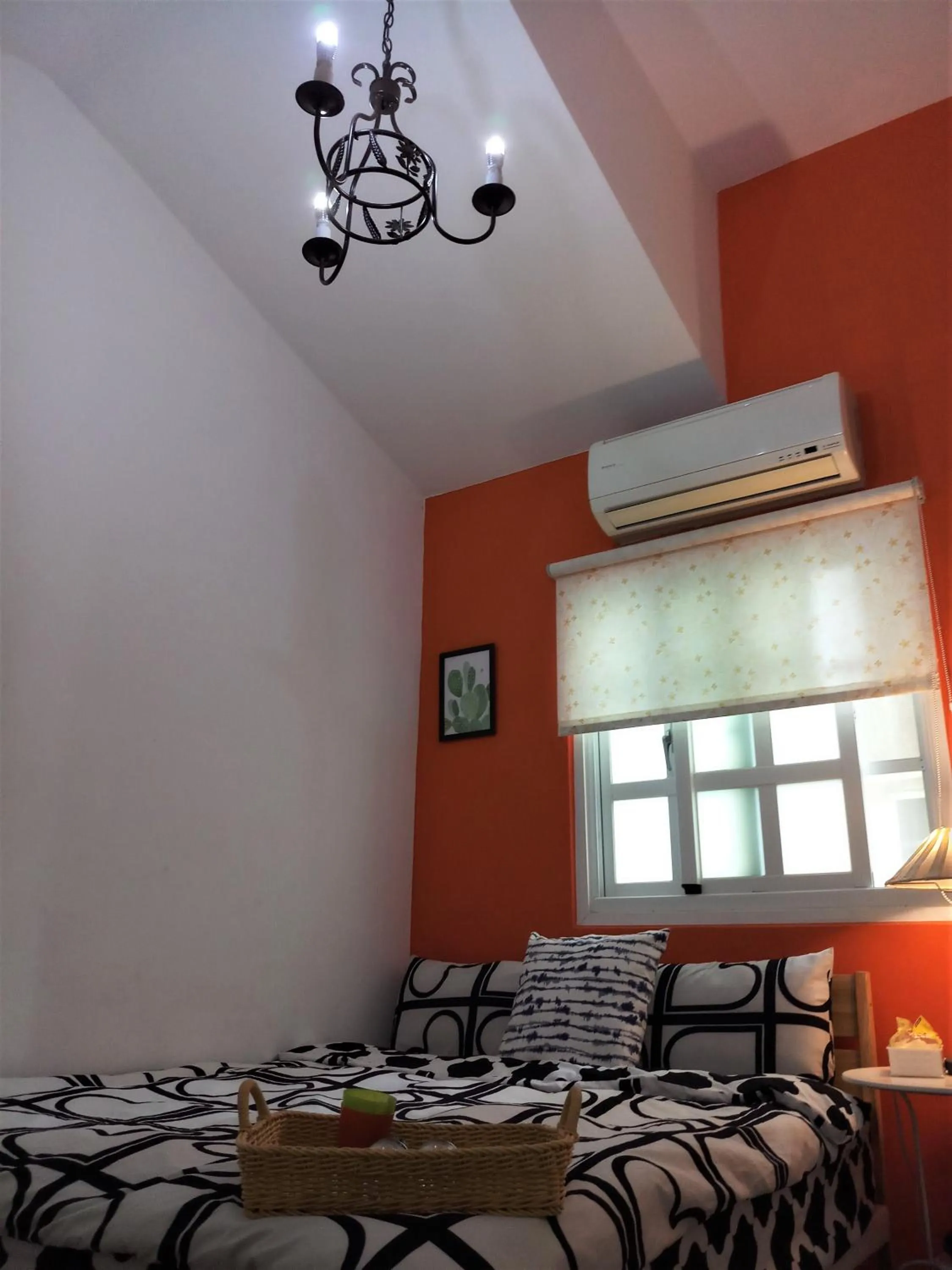 Decorative detail, Bed in Town Stay