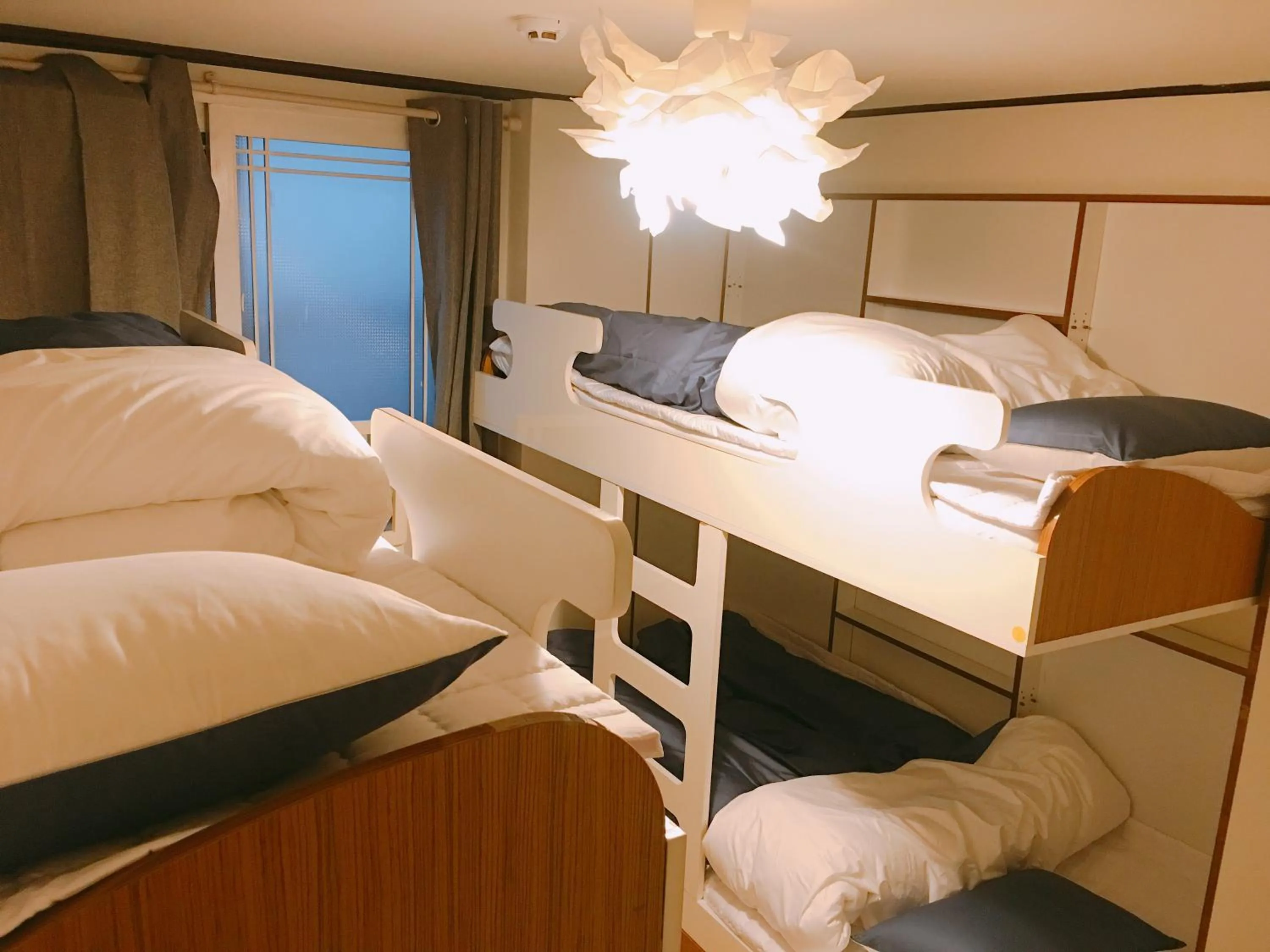 Bed in Lux Guesthouse