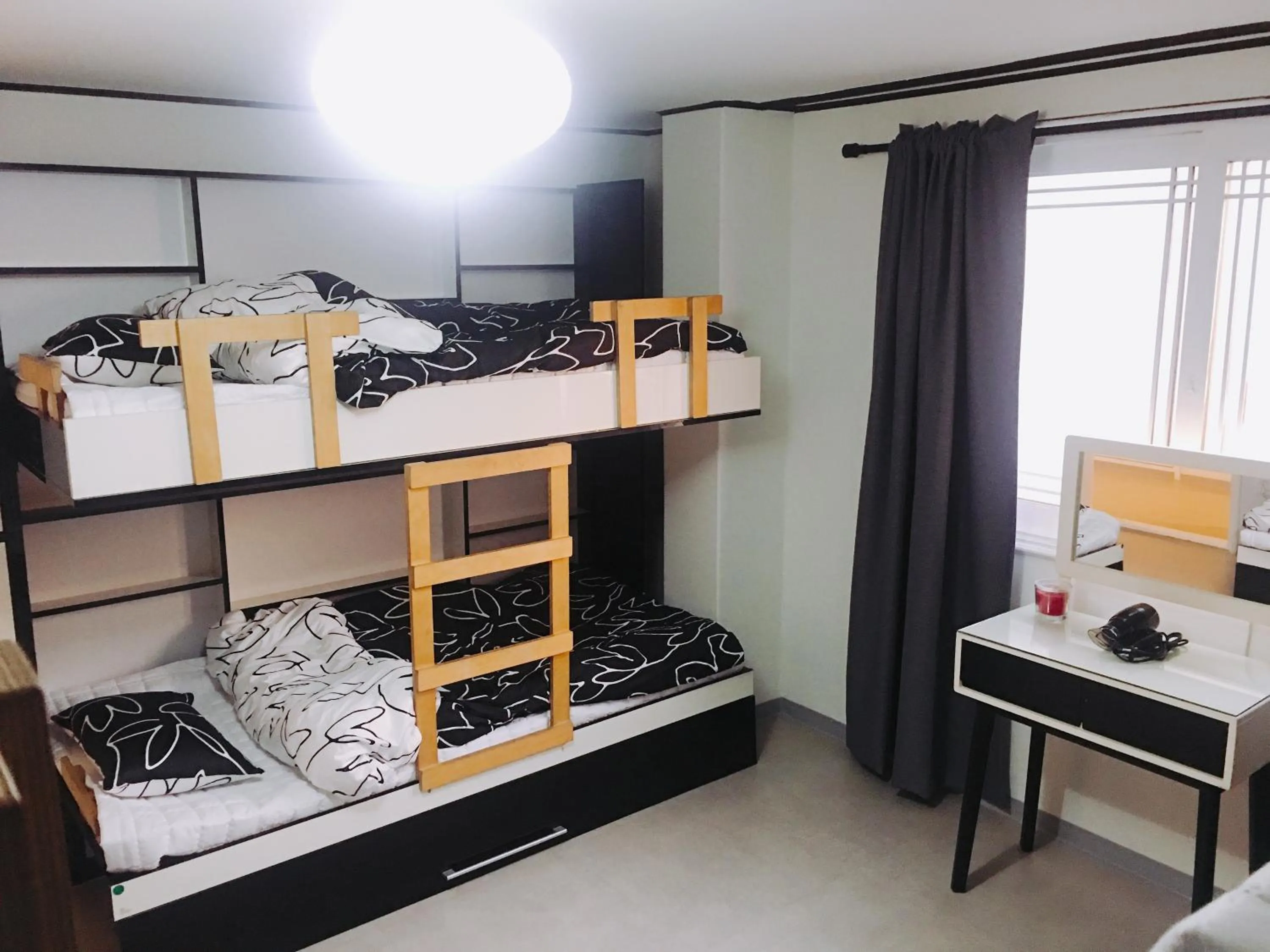 Bed in Lux Guesthouse