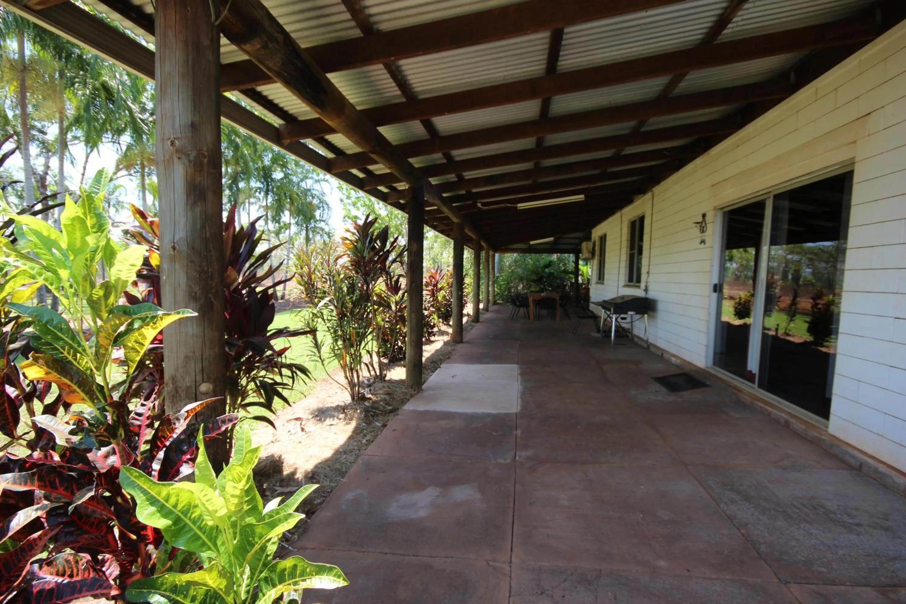 BBQ facilities in Litchfield Tourist Park