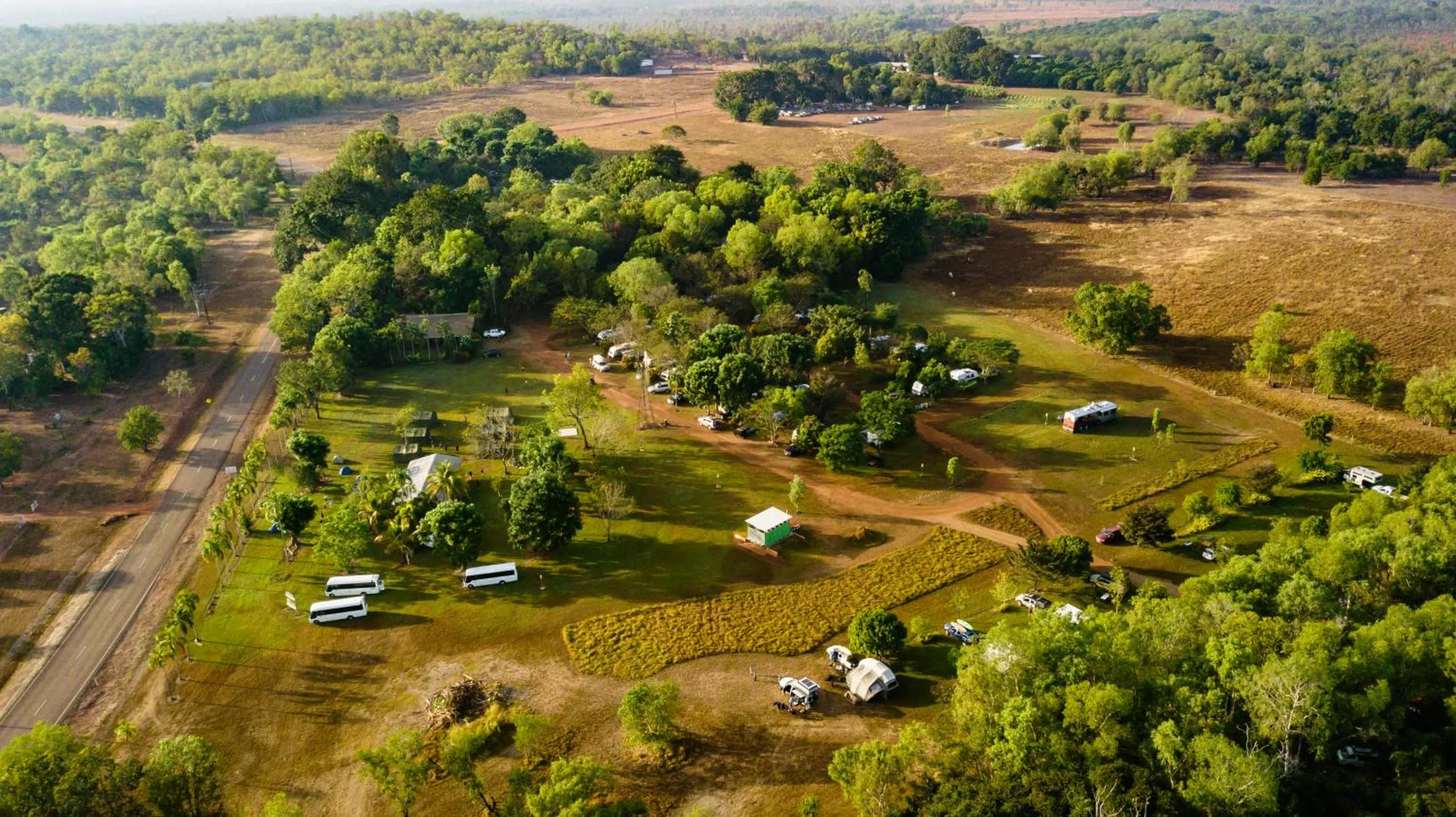 Garden in Litchfield Tourist Park