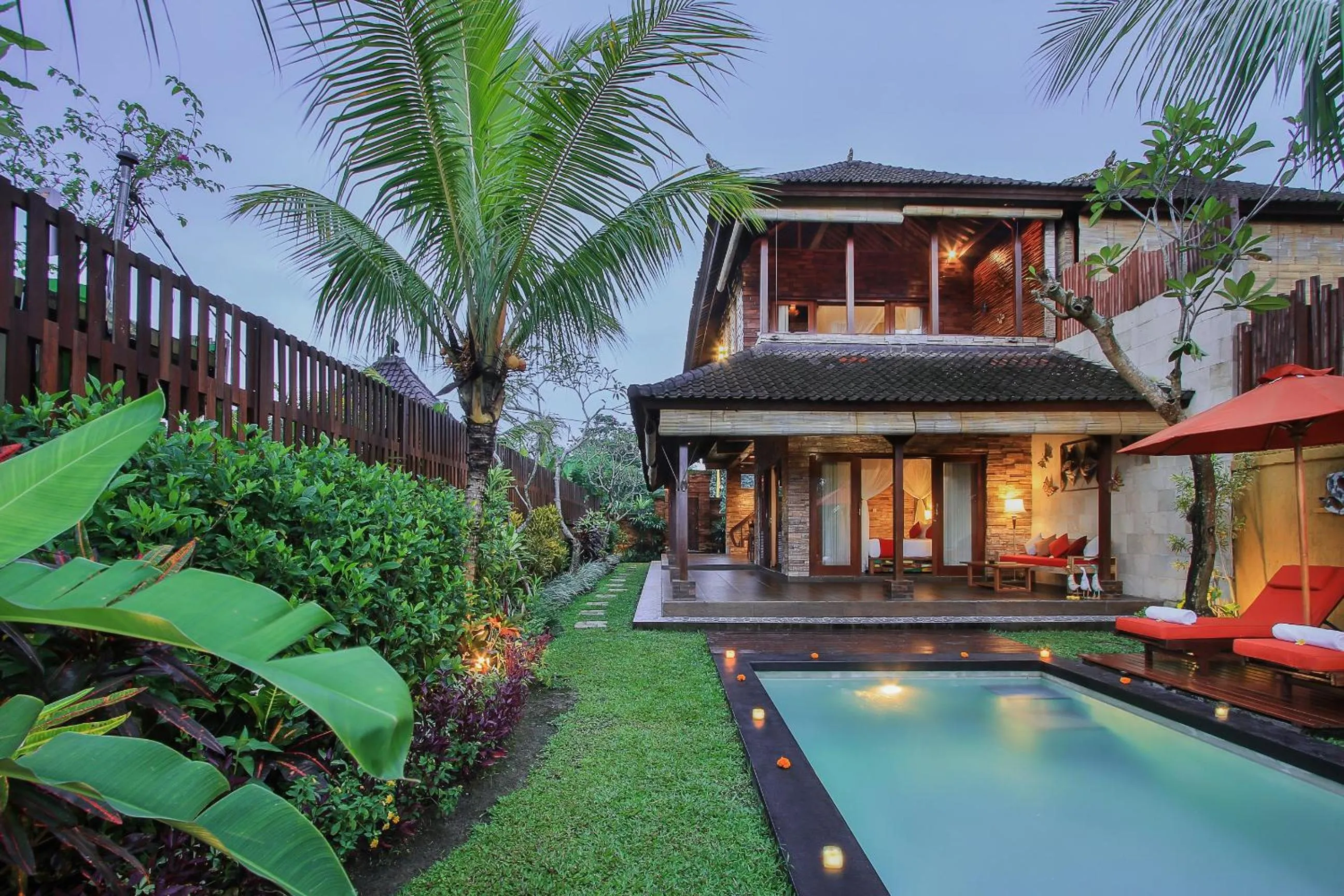 Garden view in Candy Villa by GenuineHost