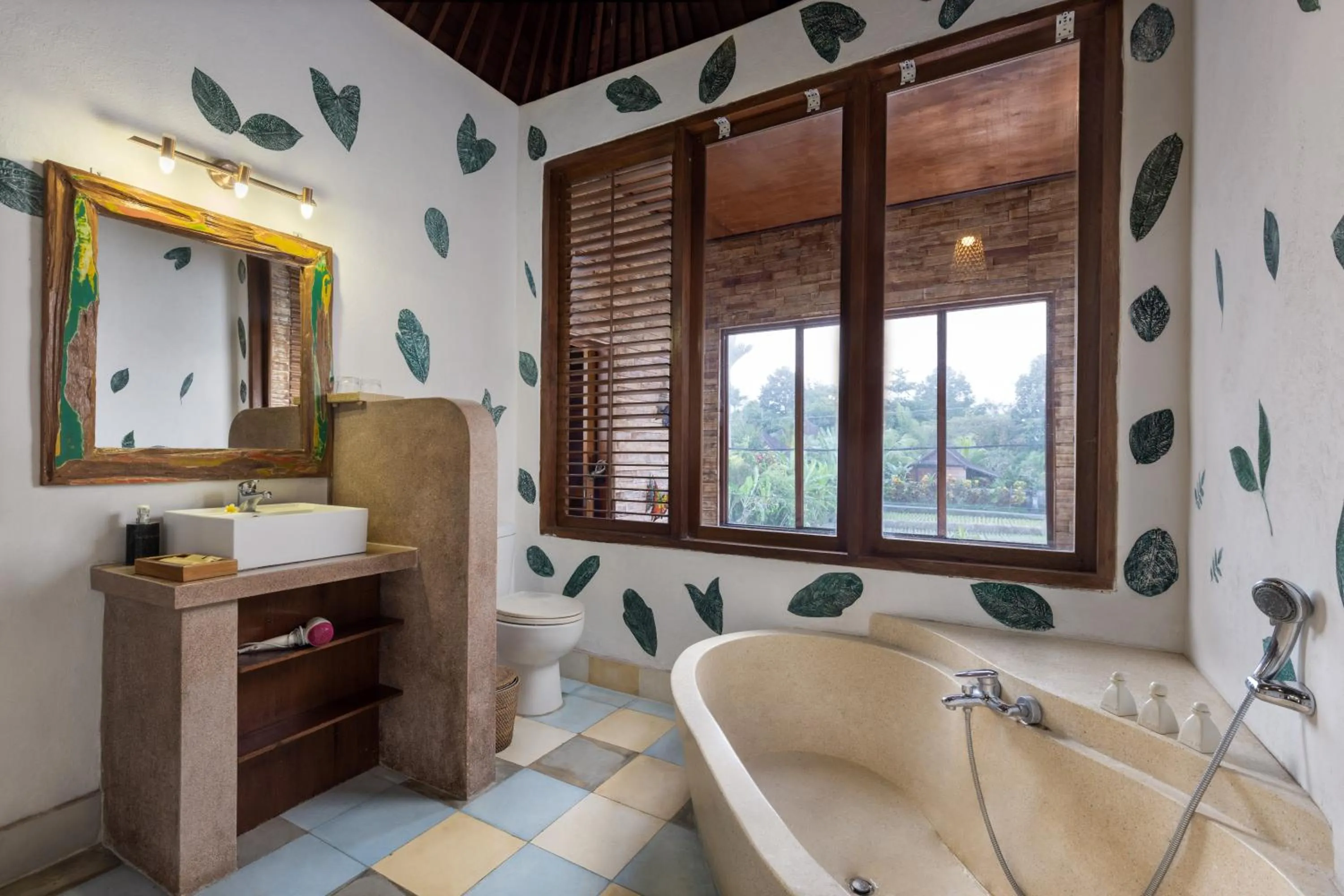 Bathroom in Candy Villa by GenuineHost