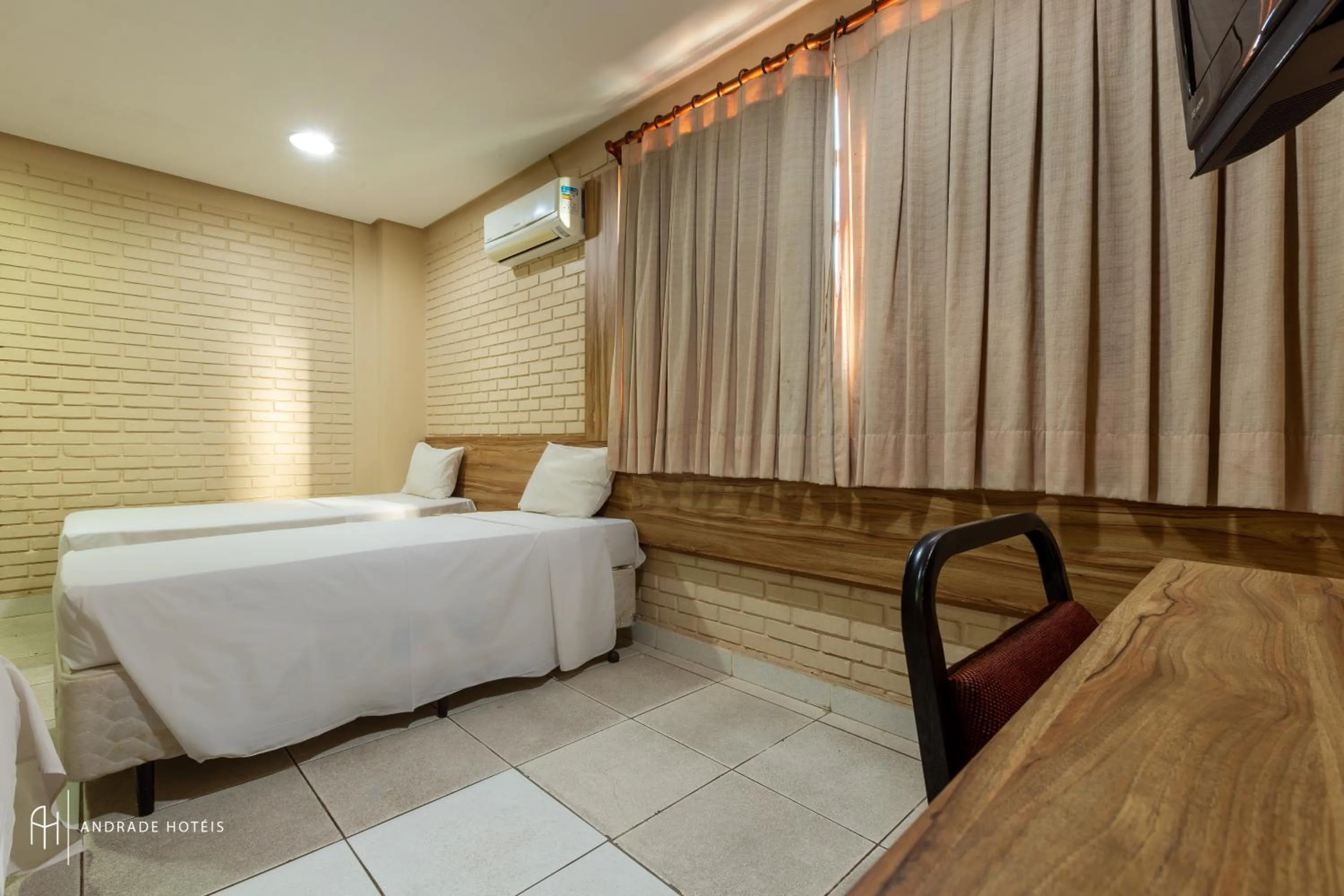 Bed in Rede Andrade Goiania Centro