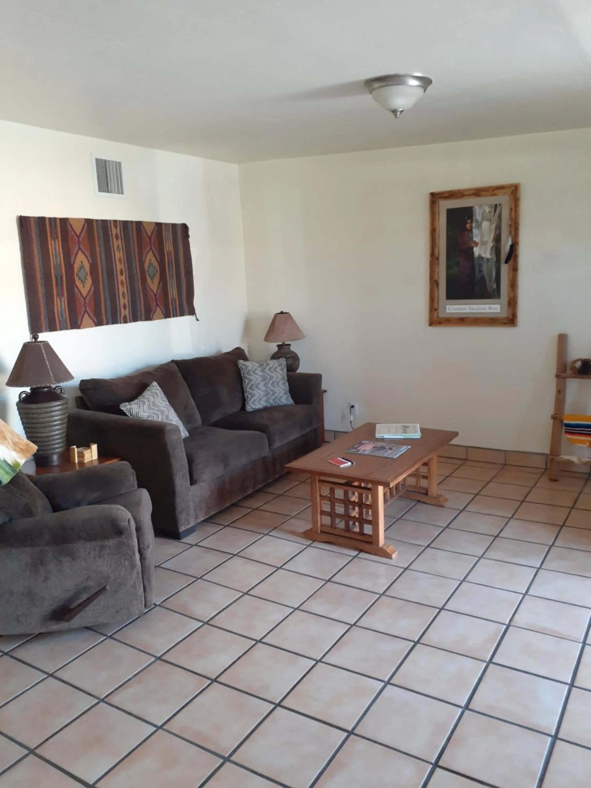 Living room in Stagecoach Suites