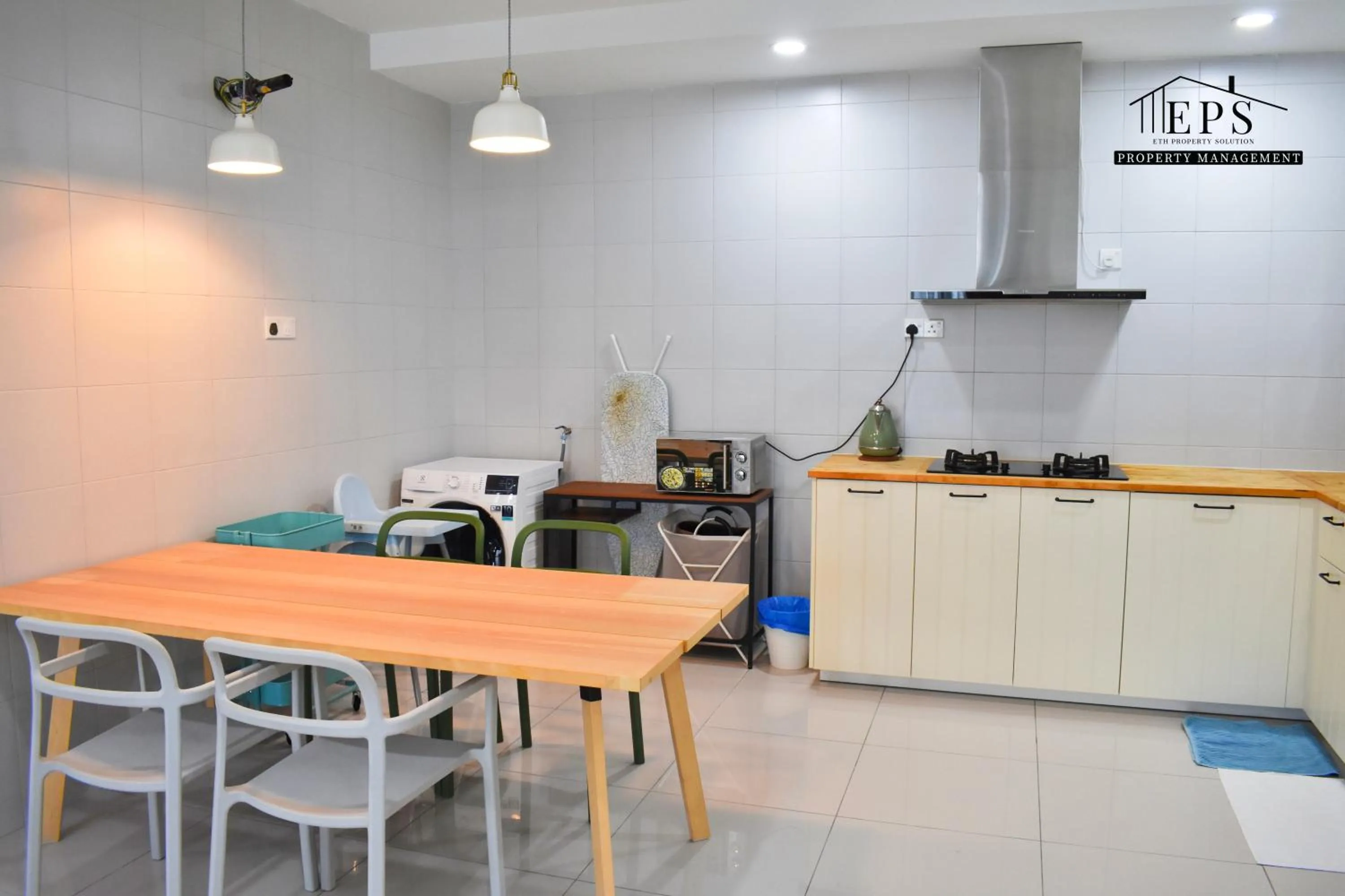 Damen Subang by Widebed