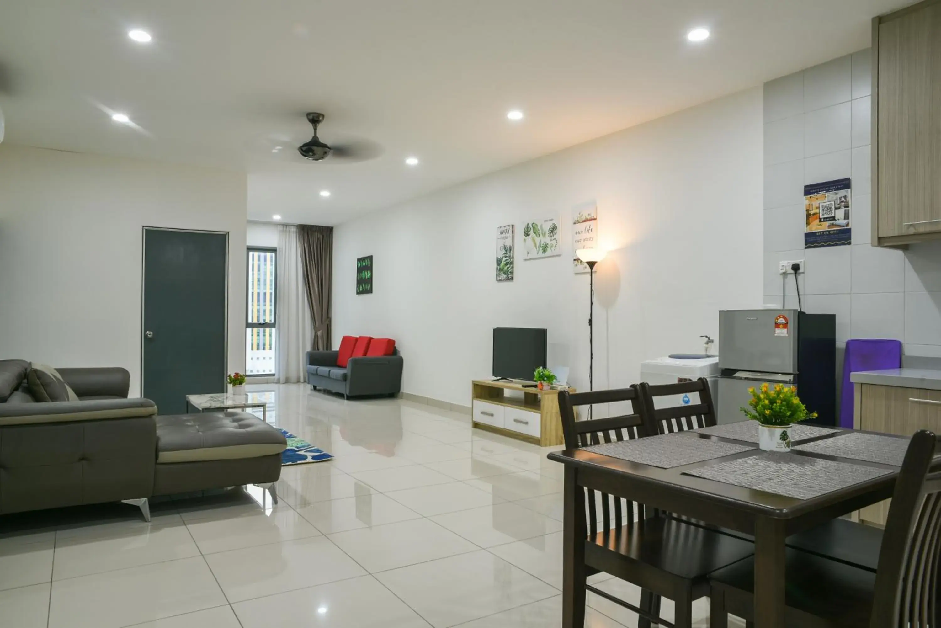 Three-Bedroom Apartment in Damen Subang by Widebed Three-Bedroom Apartment in Damen Subang by Widebed