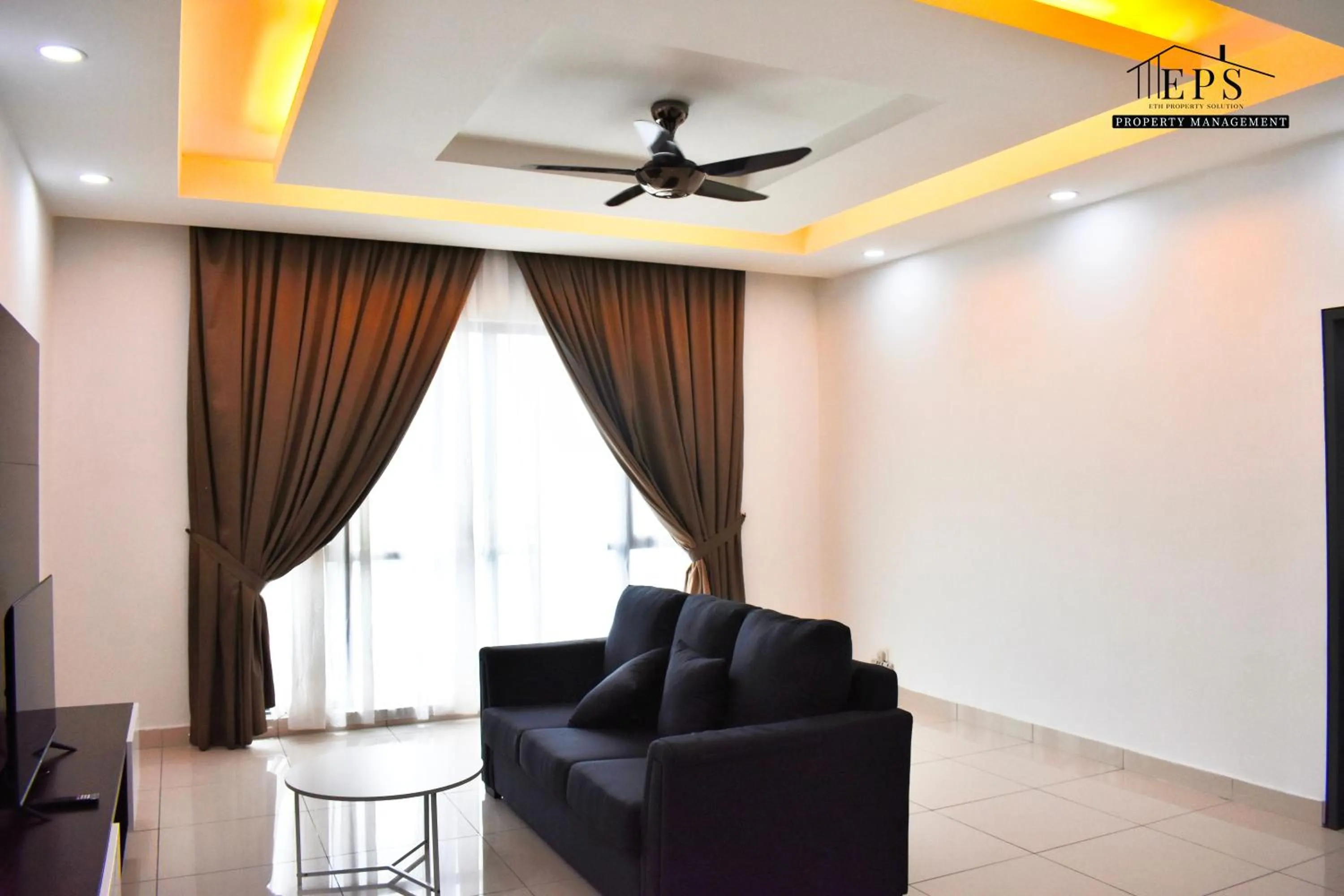 Damen Subang by Widebed