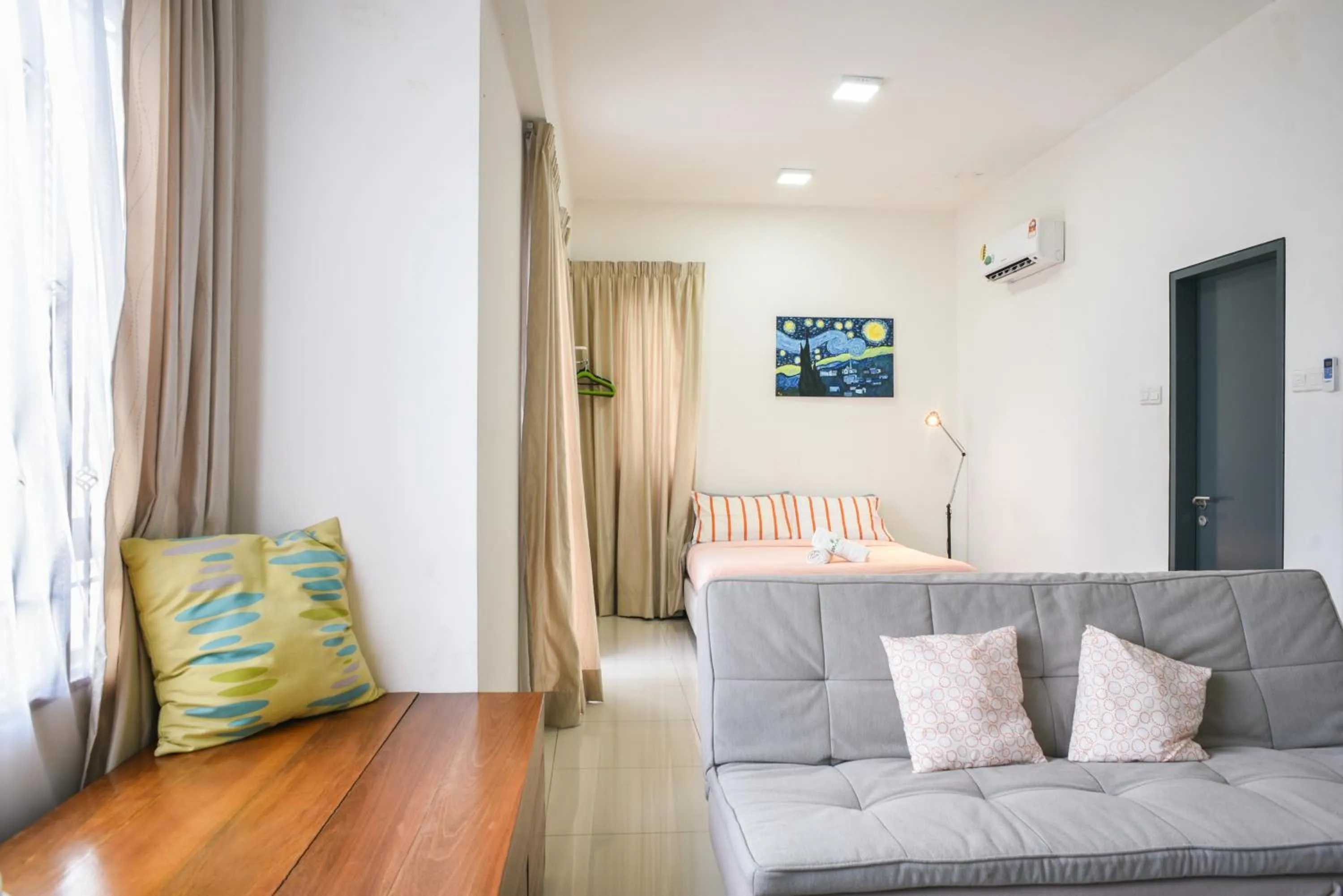 Damen Subang by Widebed