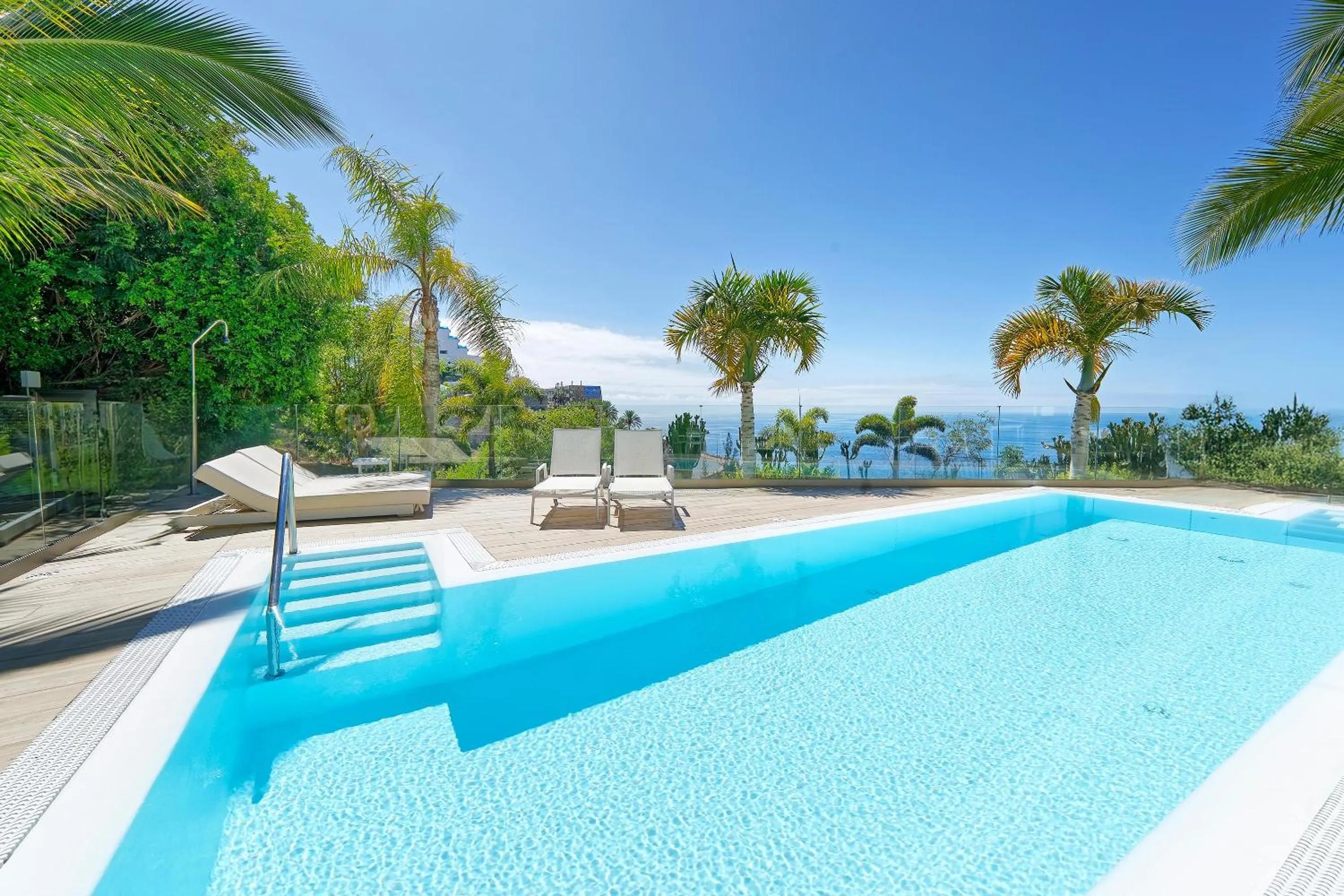 Photo of the whole room in Servatur Altamar