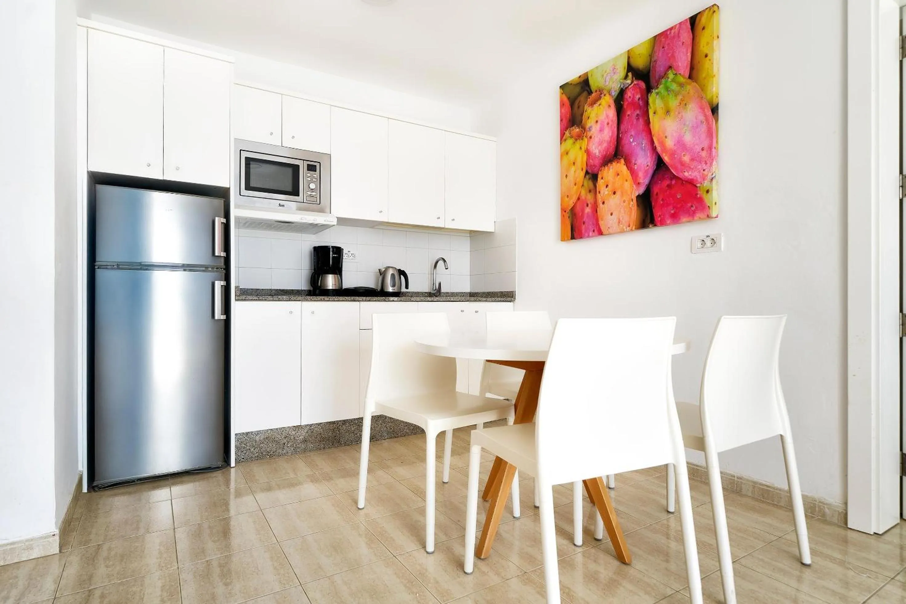 Photo of the whole room in Servatur Altamar