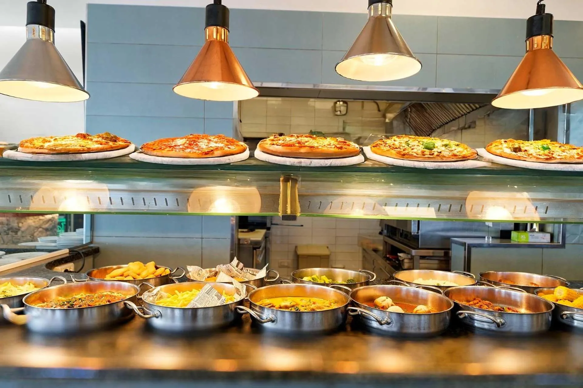 Restaurant/places to eat in Servatur Altamar