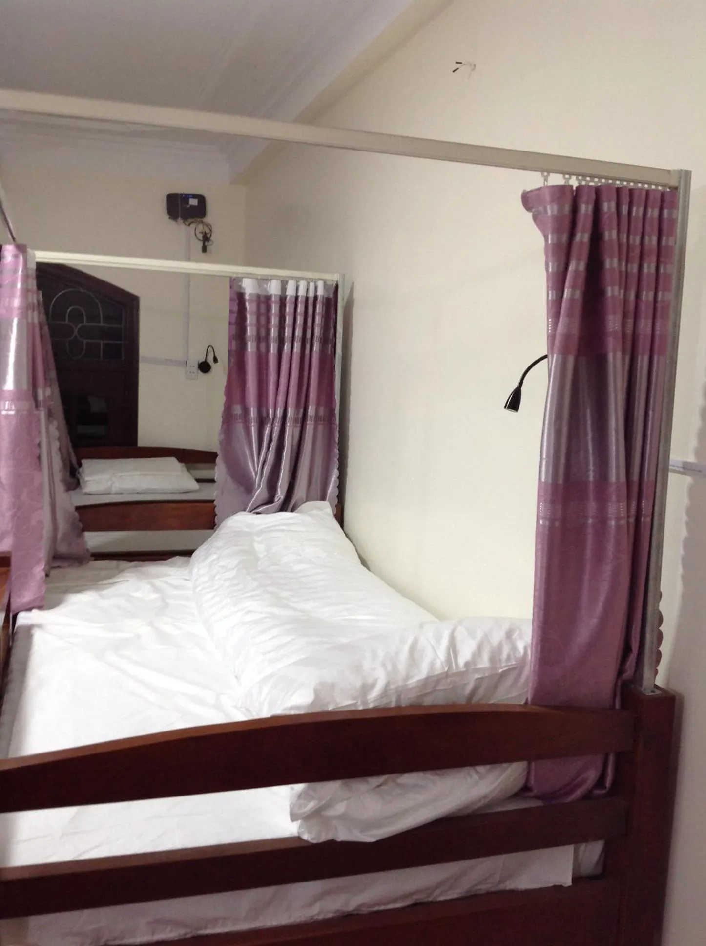 Bed in Ha Giang 1 Hostel and Loop Tour