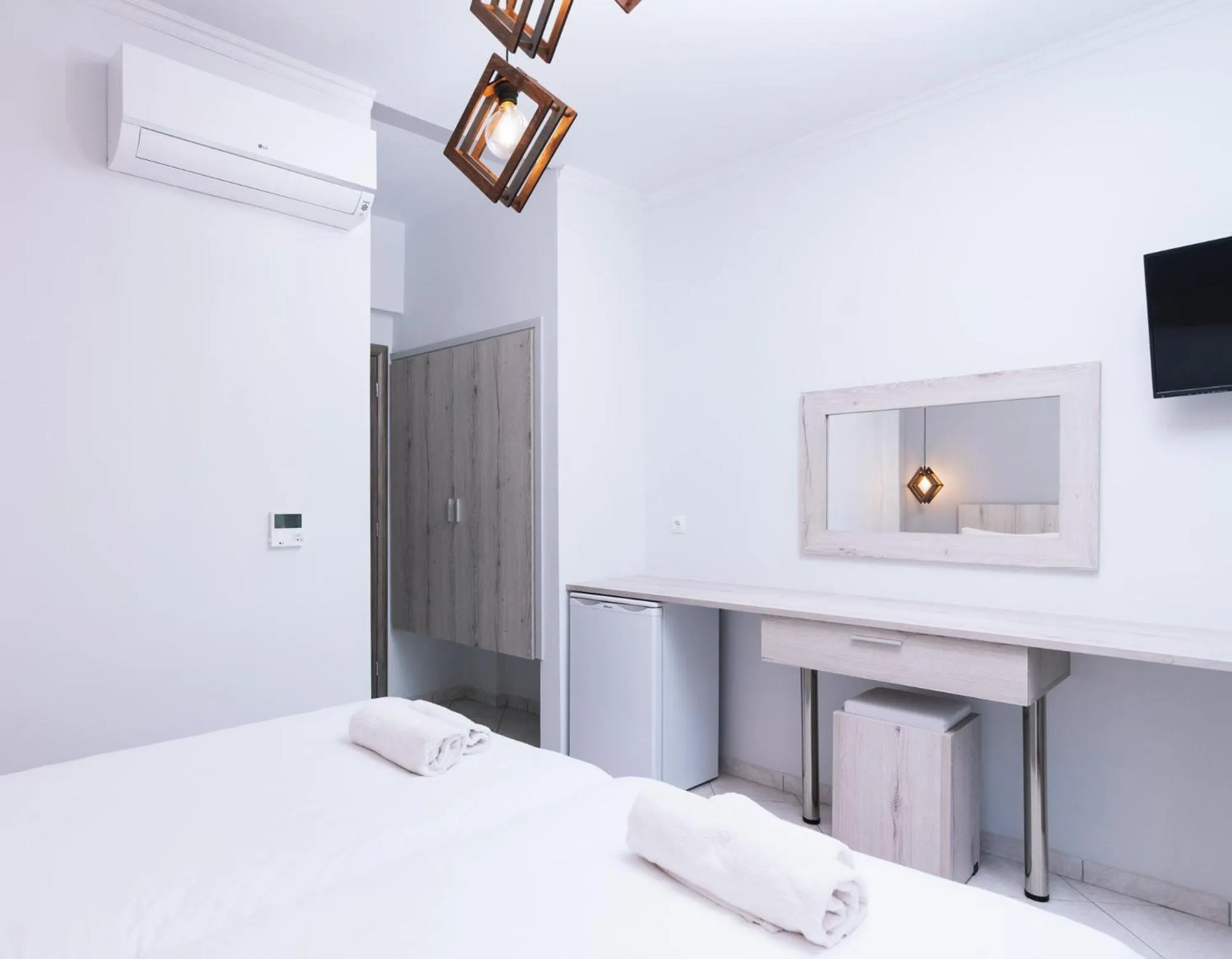 Bedroom, Bed in Idi Hotel