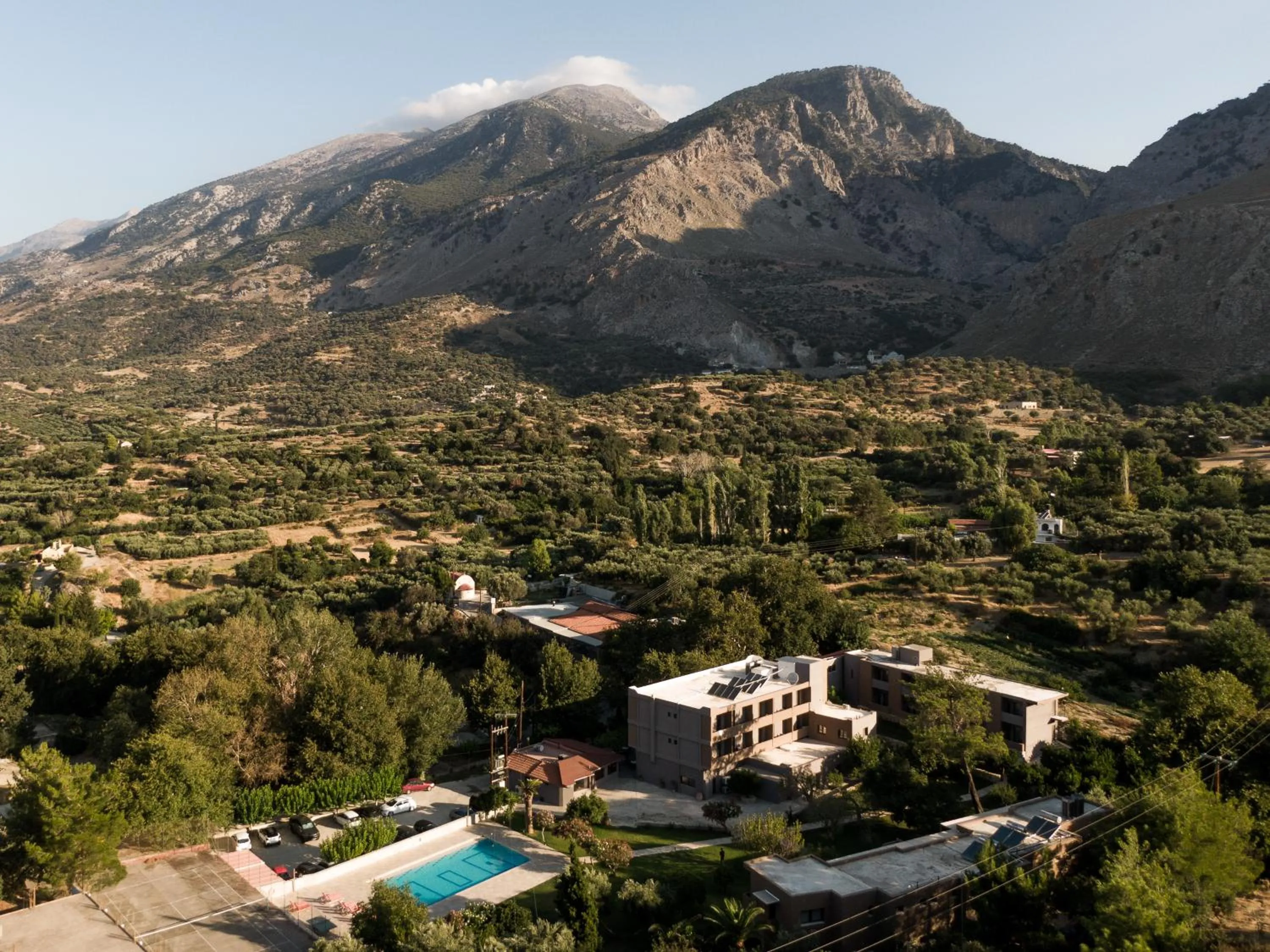 Location in Idi Hotel