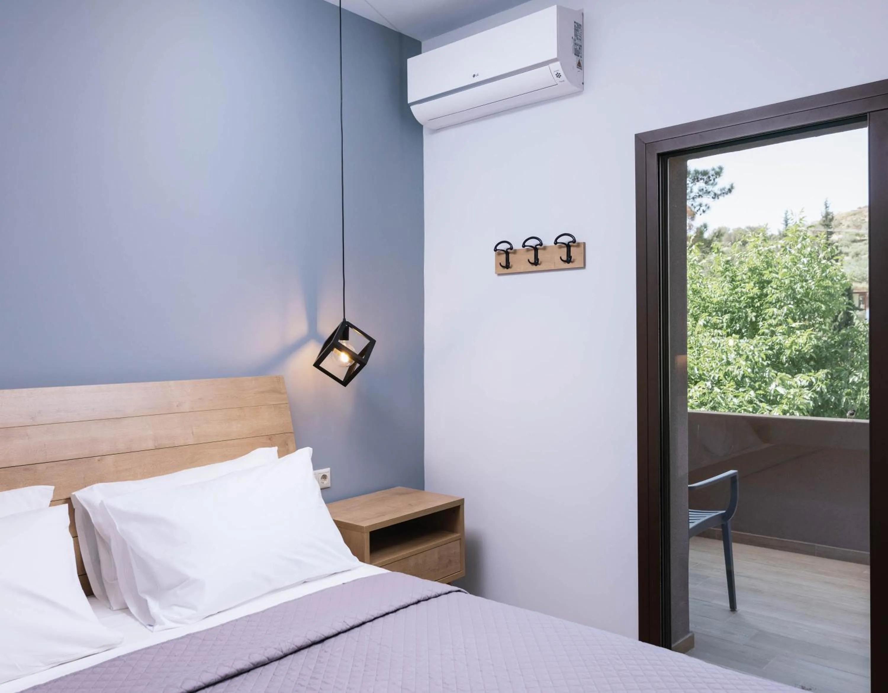 Bedroom, Bed in Idi Hotel