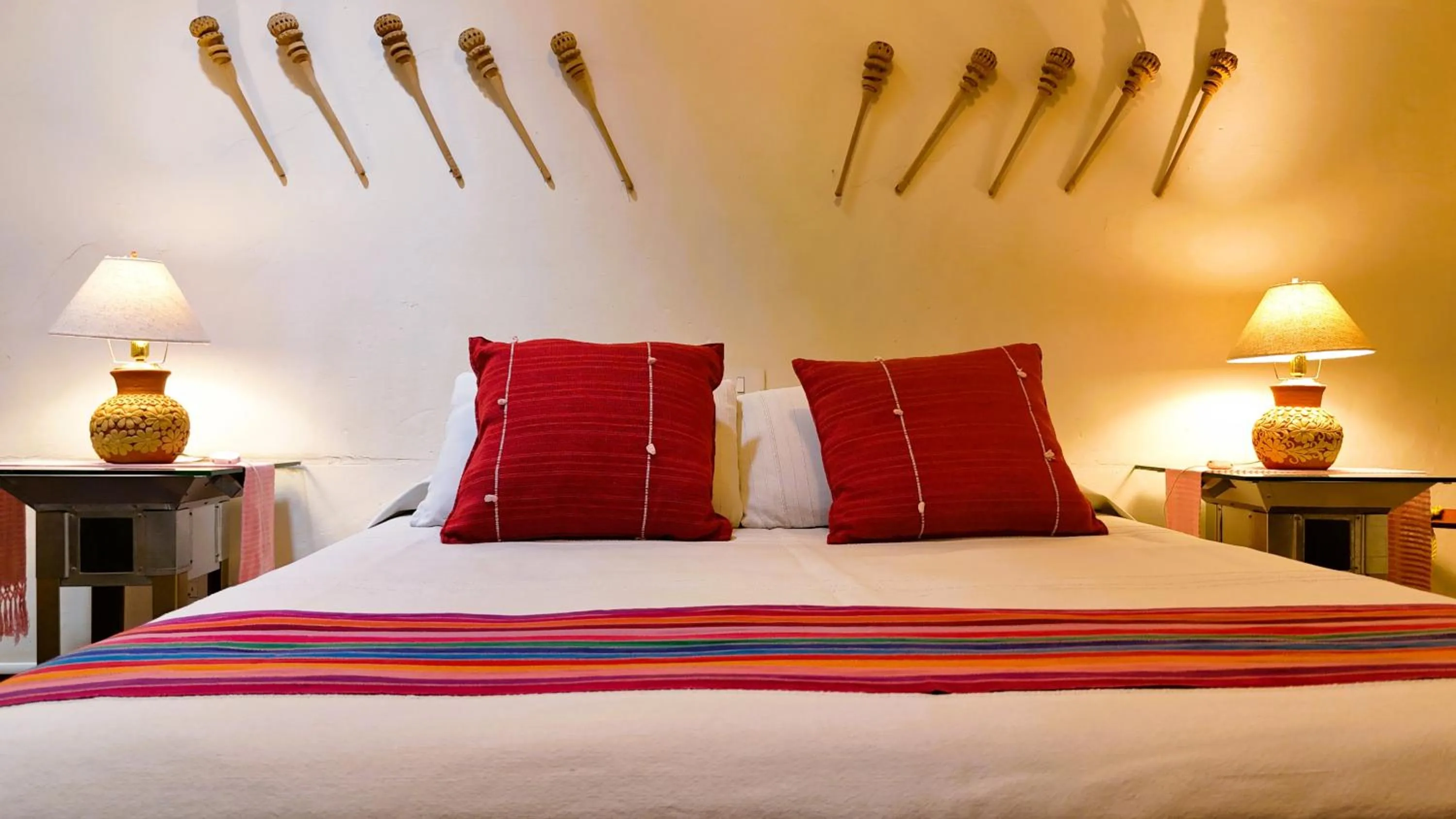 Bed in El Diablo y la Sandia B&B