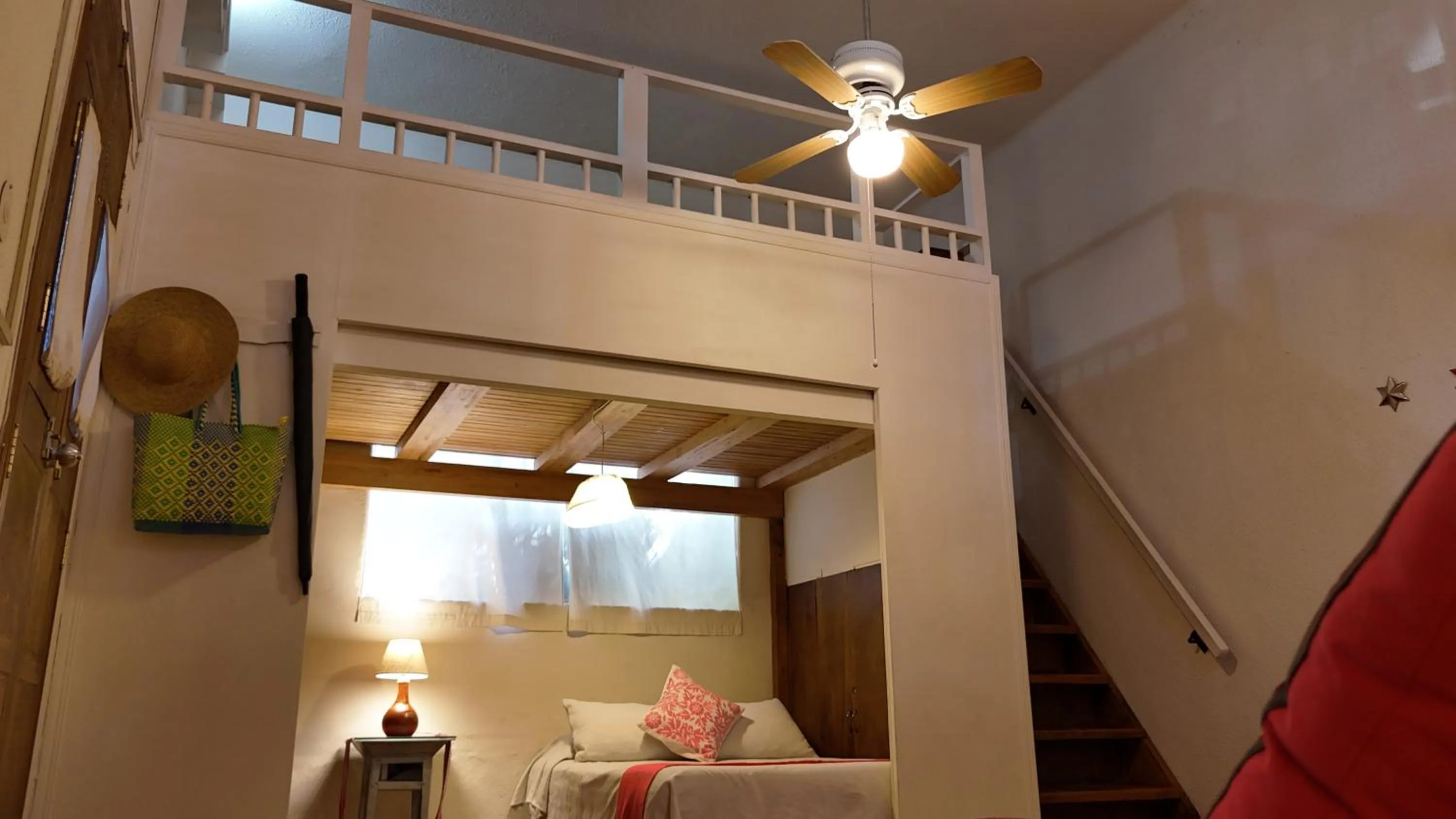 Bed in El Diablo y la Sandia B&B