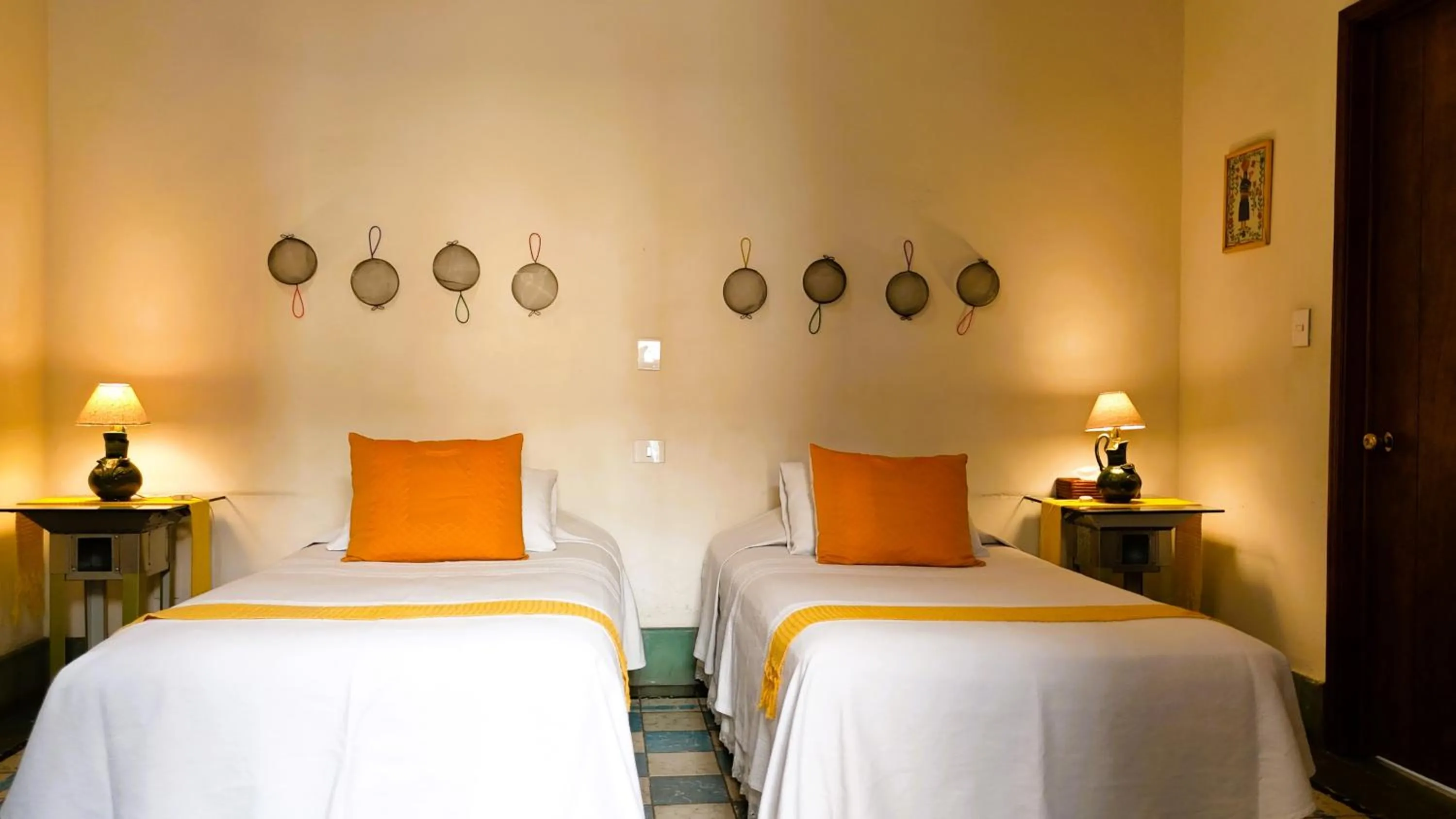 Bed in El Diablo y la Sandia B&B