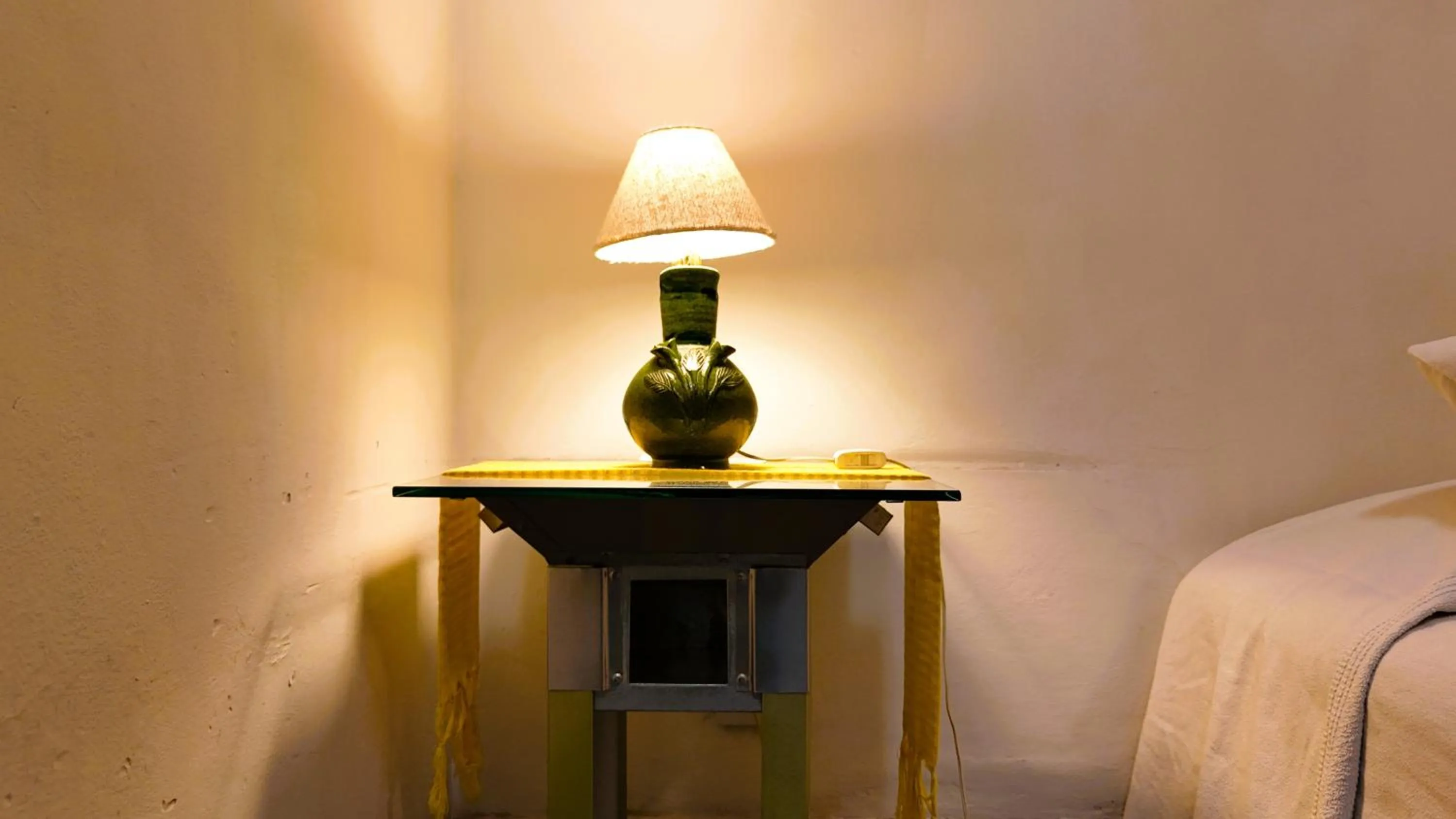 Bed in El Diablo y la Sandia B&B