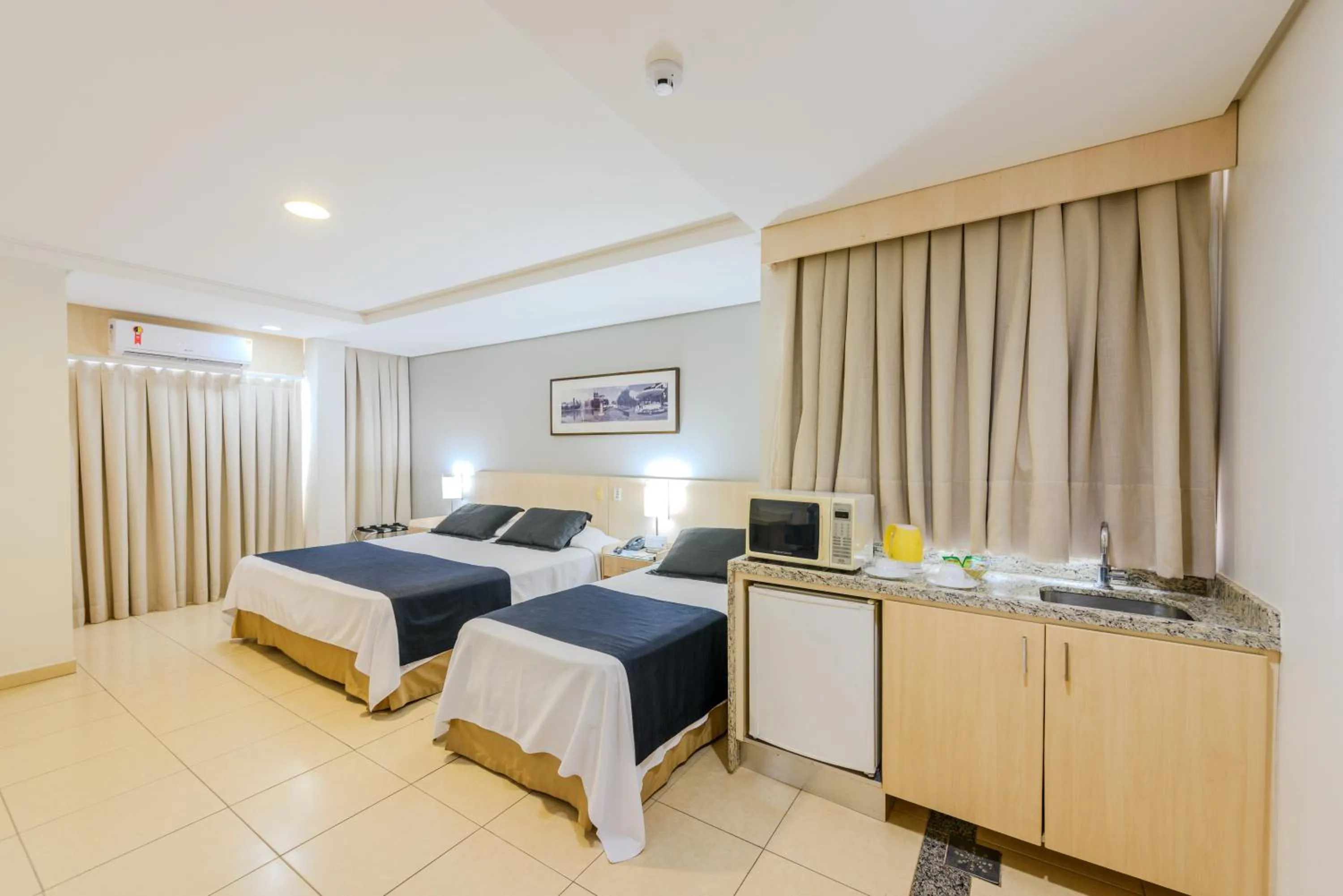 Bedroom, Bed in Hotel Maione