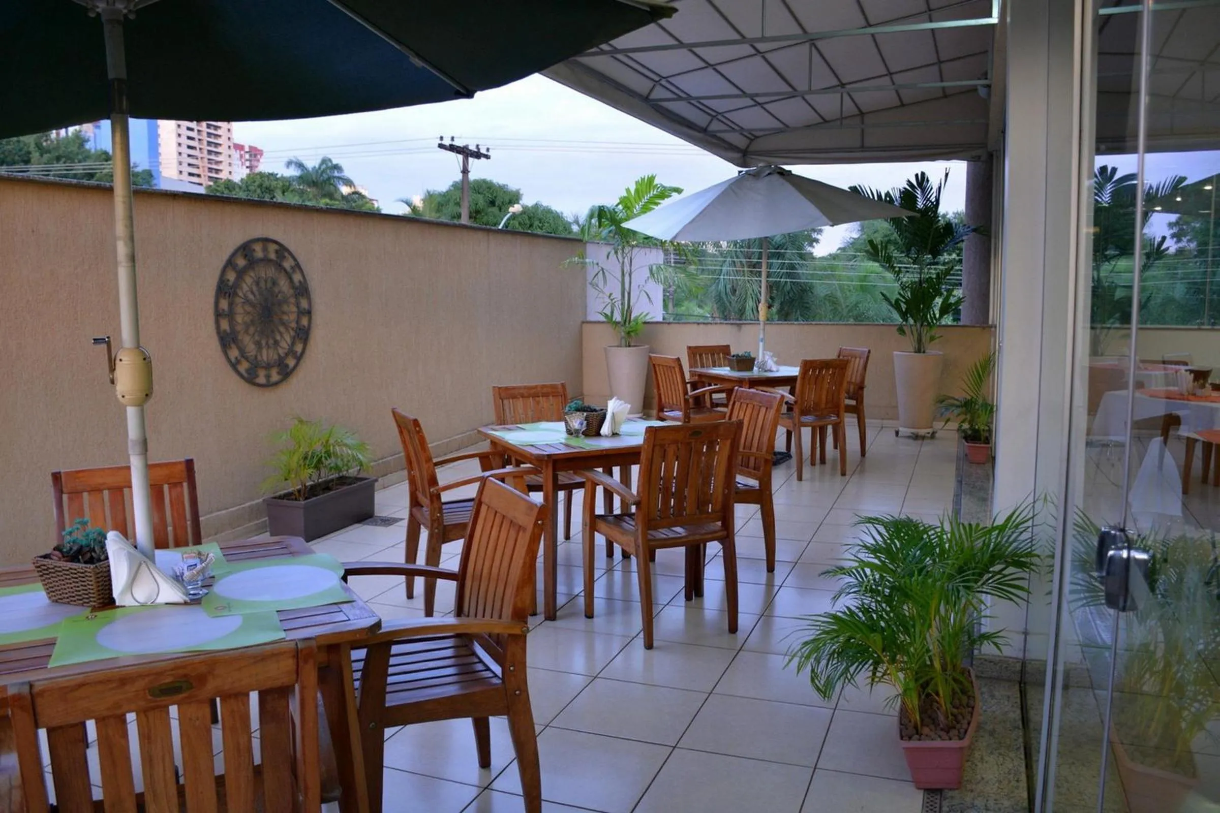 Restaurant/places to eat in Hotel Maione