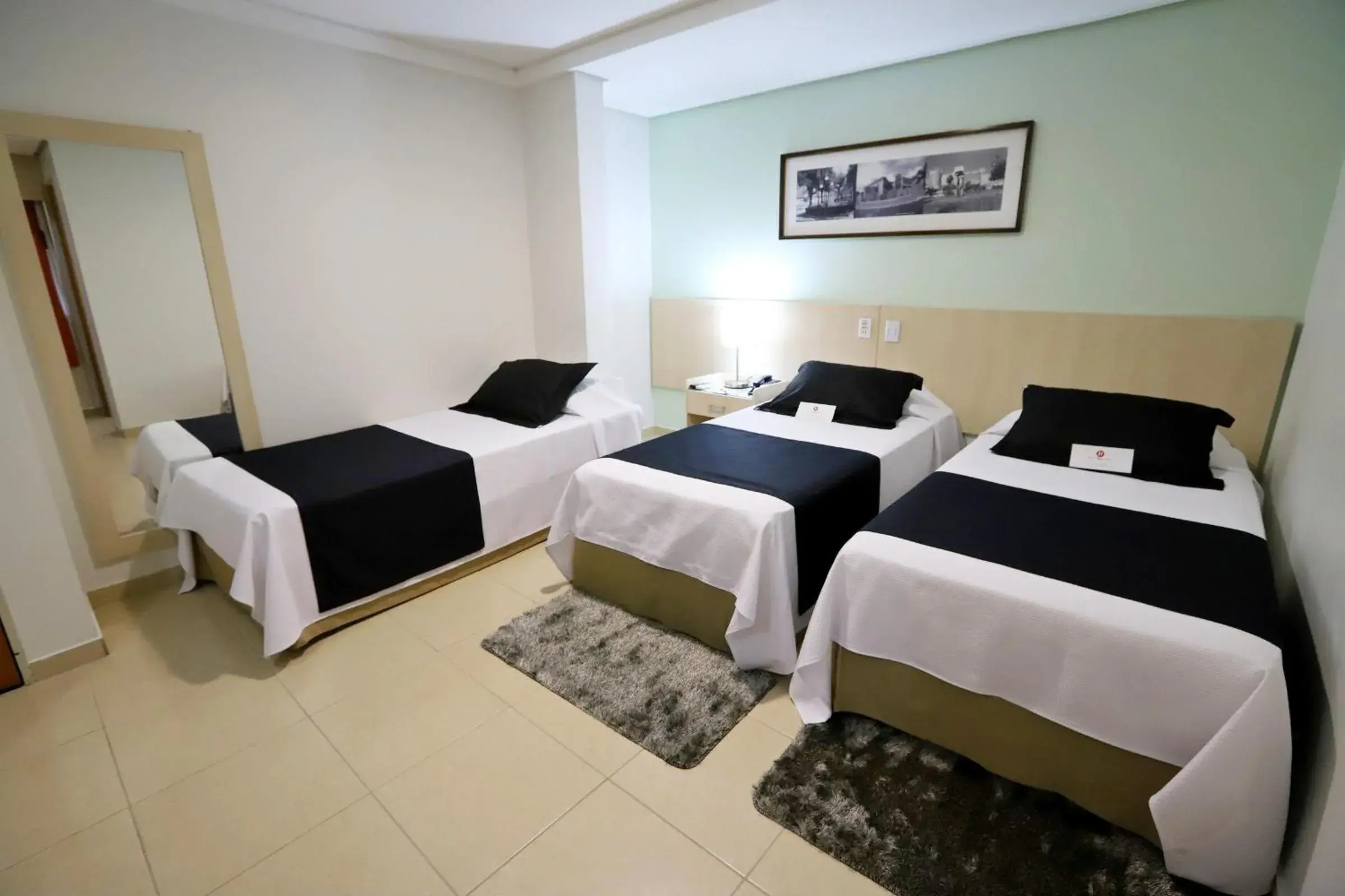 Triple Room in Hotel Maione Triple Room in Hotel Maione