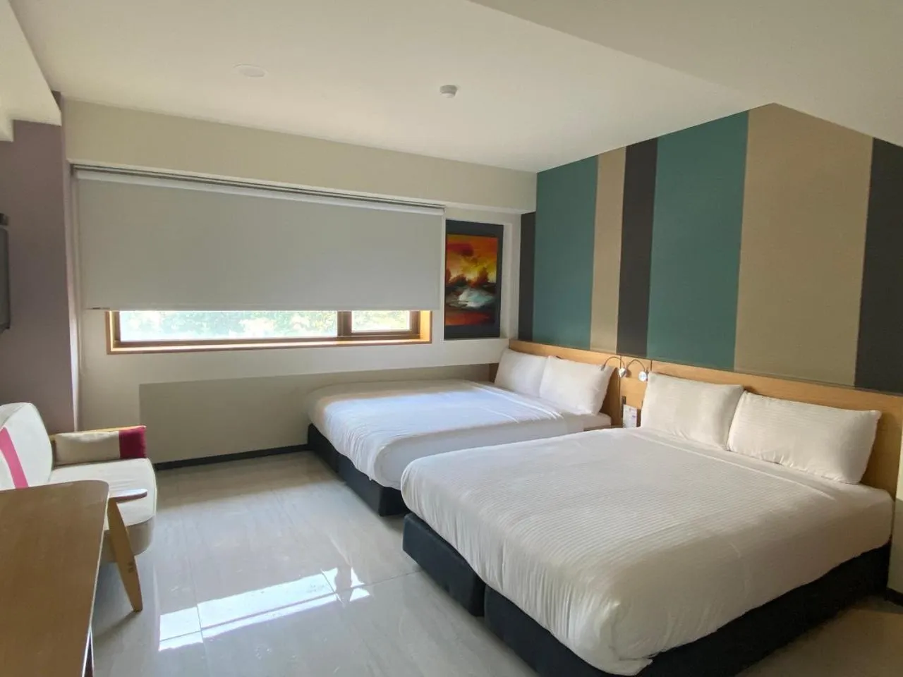 Photo of the whole room, Bed in Fu Kuang Hotel