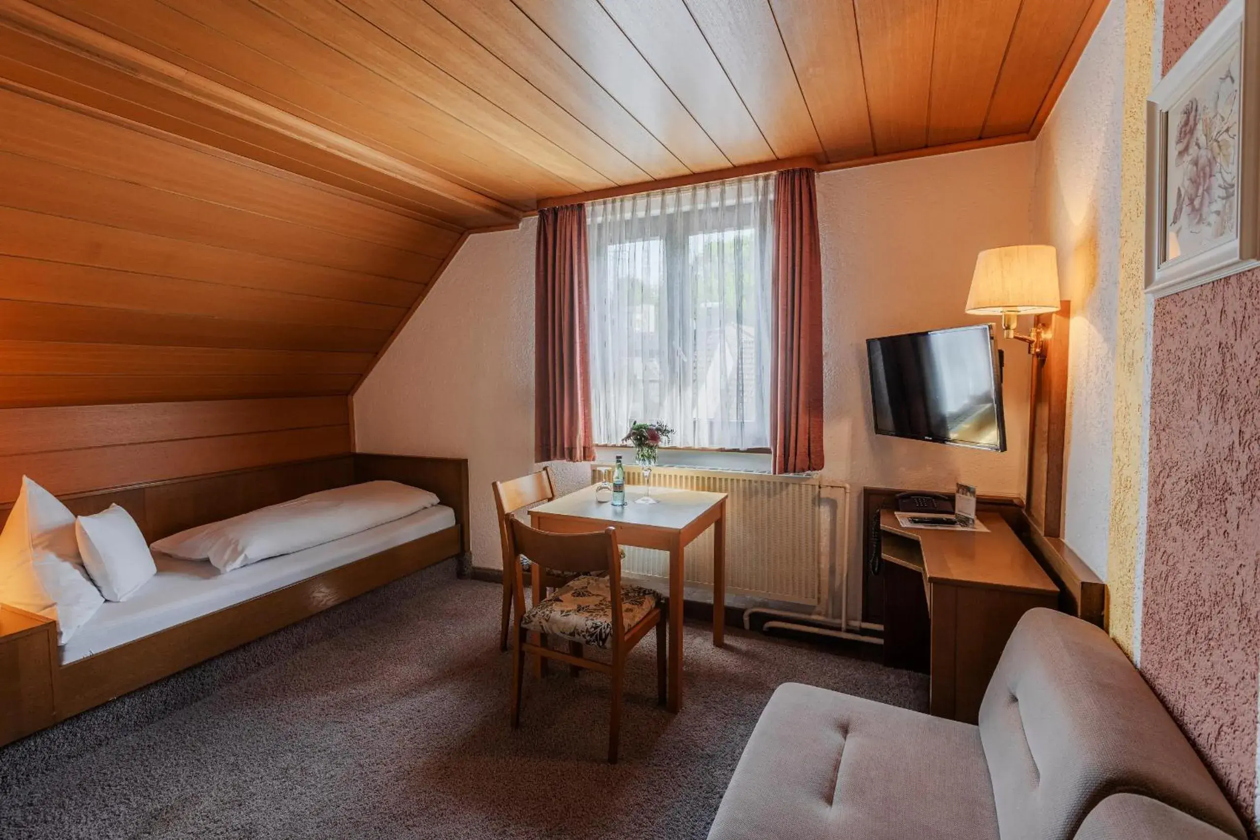 Standard Single Room - single occupancy in Landgasthof zur Linde Standard Single Room - single occupancy in Landgasthof zur Linde
