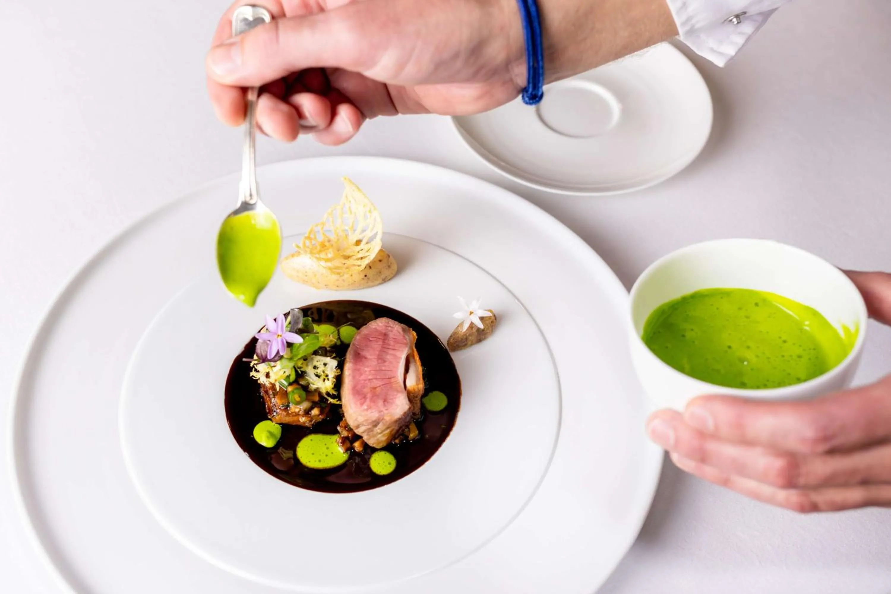 Restaurant/places to eat in Schlosshotel Münchhausen