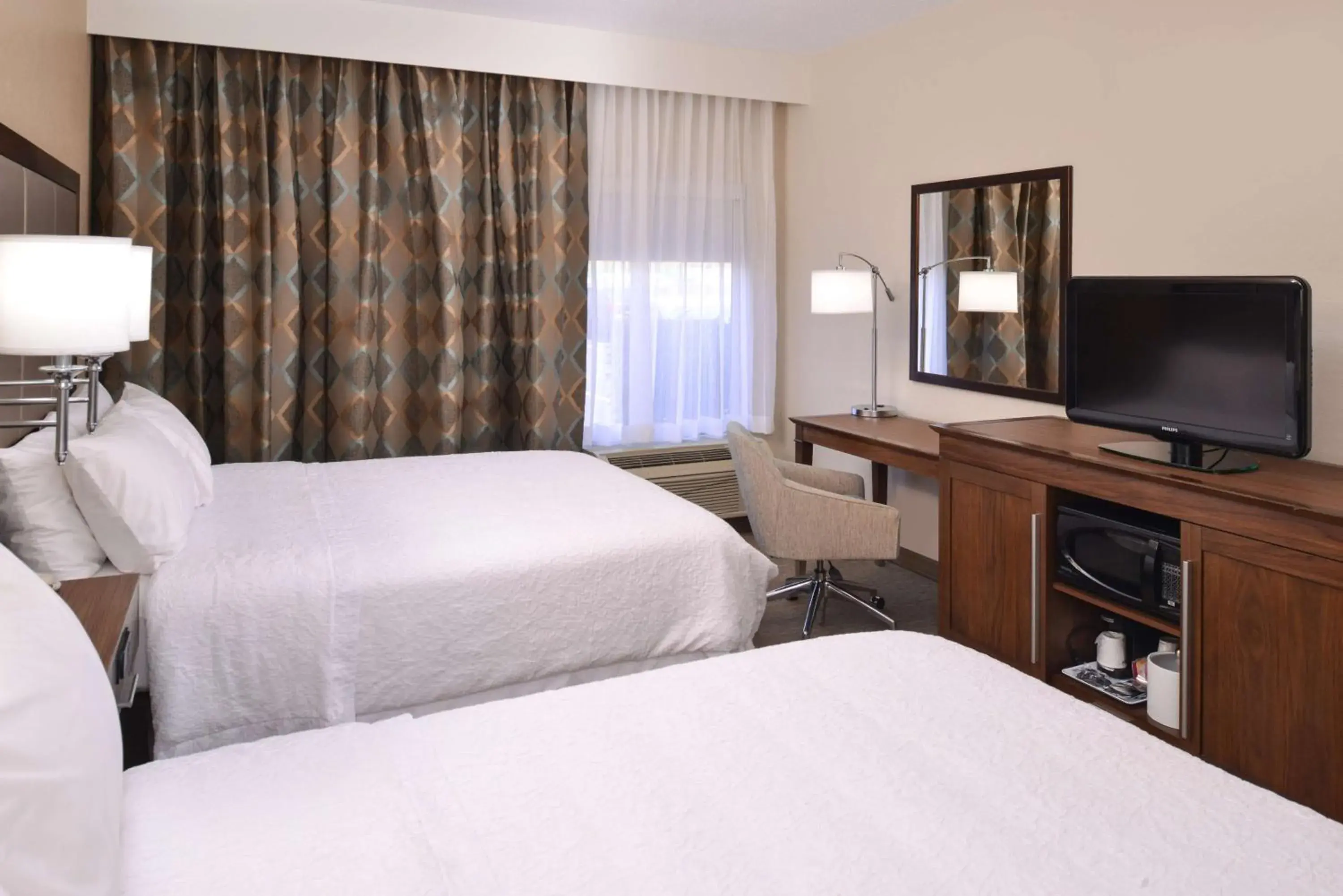 Room with Two Queen Beds - Non-Smoking in Hampton Inn Carbondale Room with Two Queen Beds - Non-Smoking in Hampton Inn Carbondale