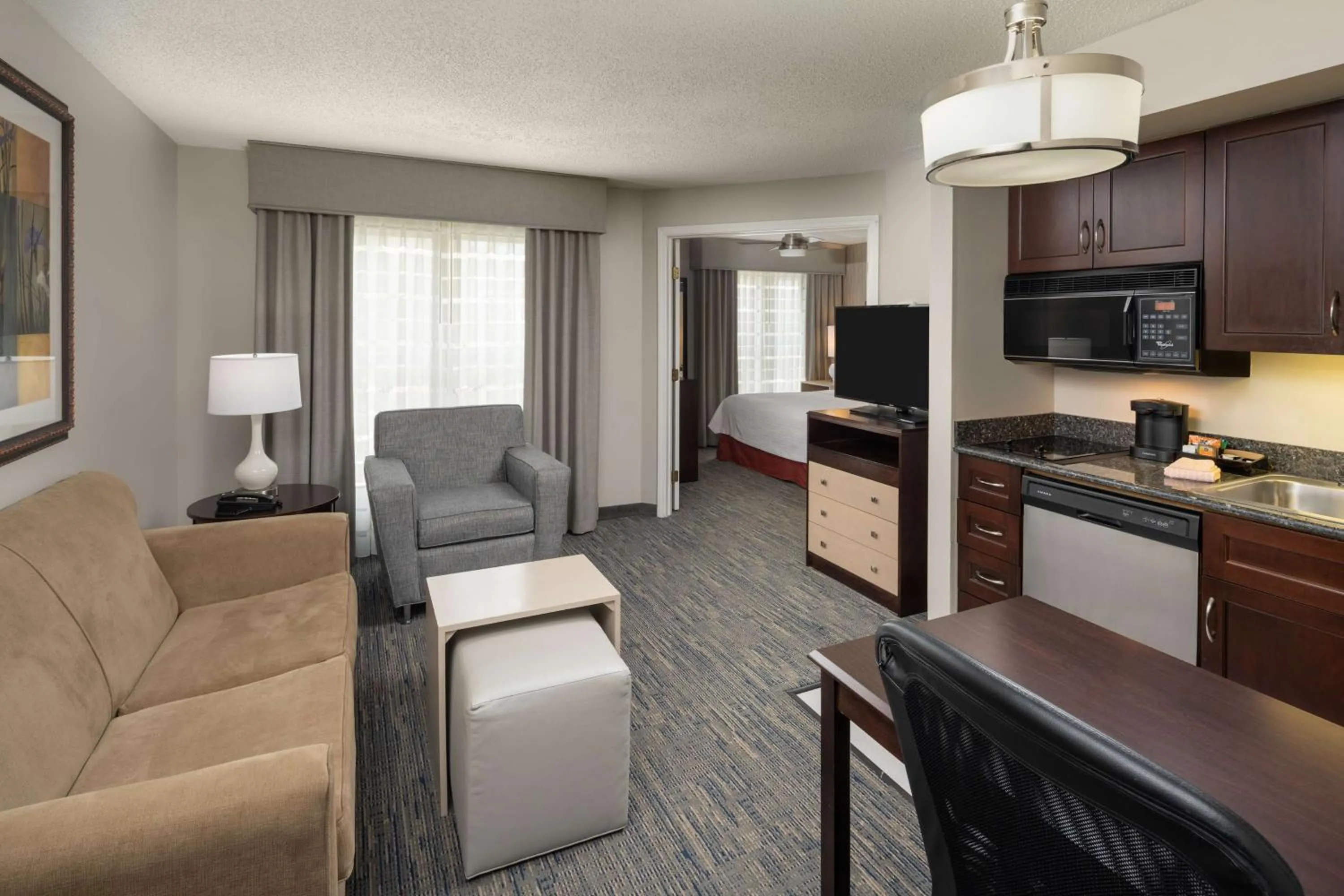Living room in Homewood Suites by Hilton Chicago - Schaumburg