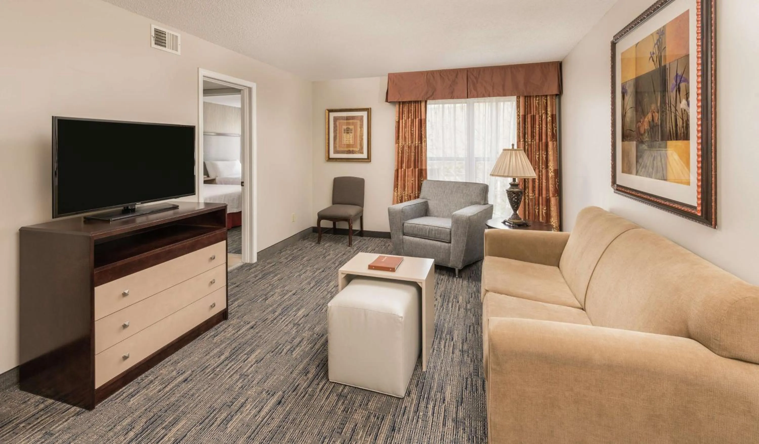 Living room in Homewood Suites by Hilton Chicago - Schaumburg