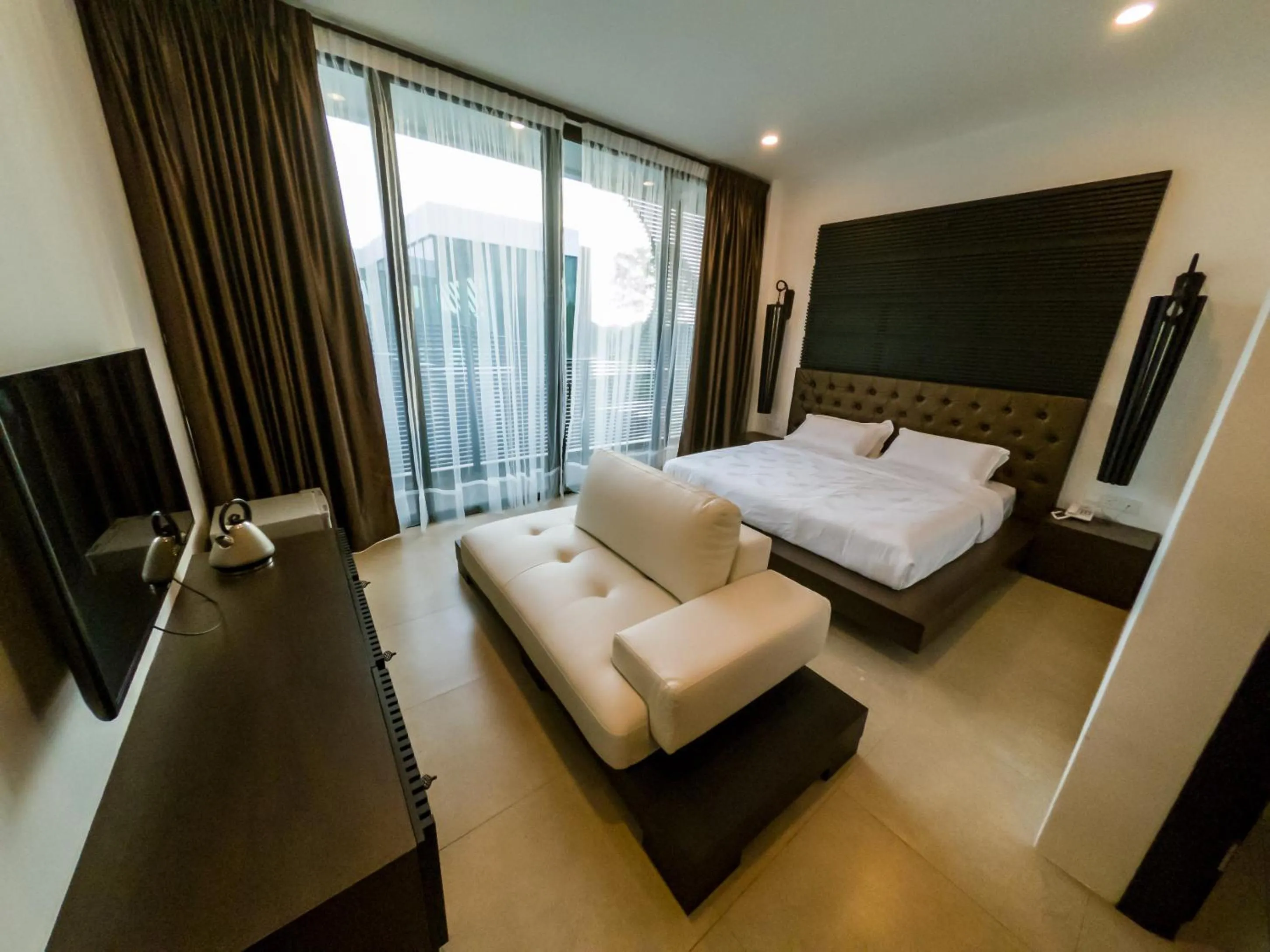 Hermitage Boutique House