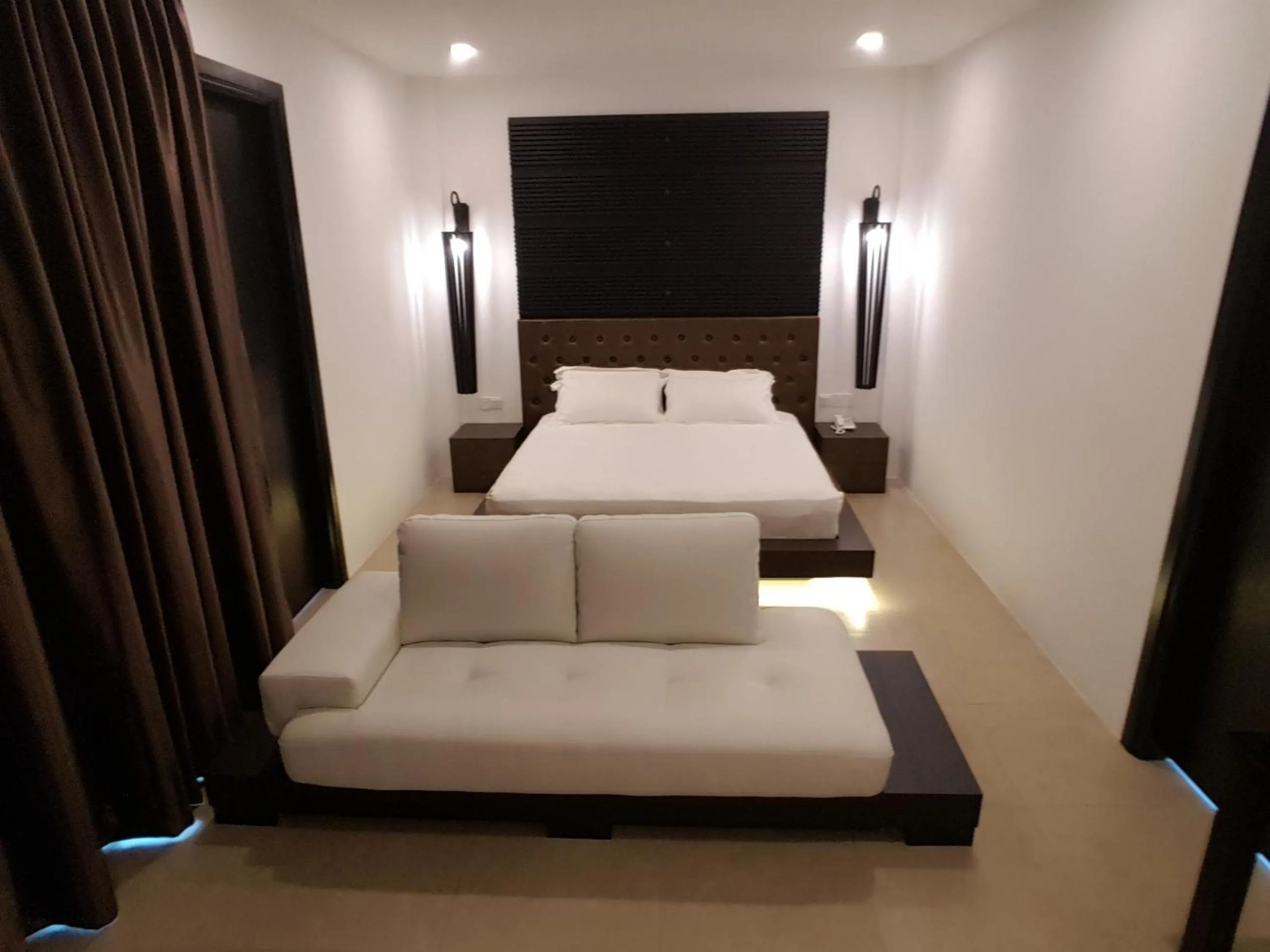 Hermitage Boutique House