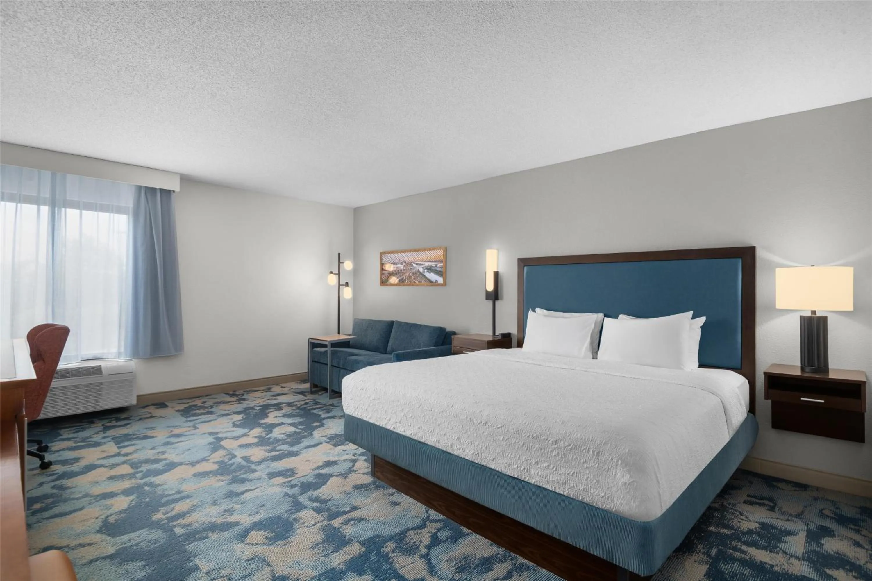 Bed in Hampton Inn Memphis / Southaven