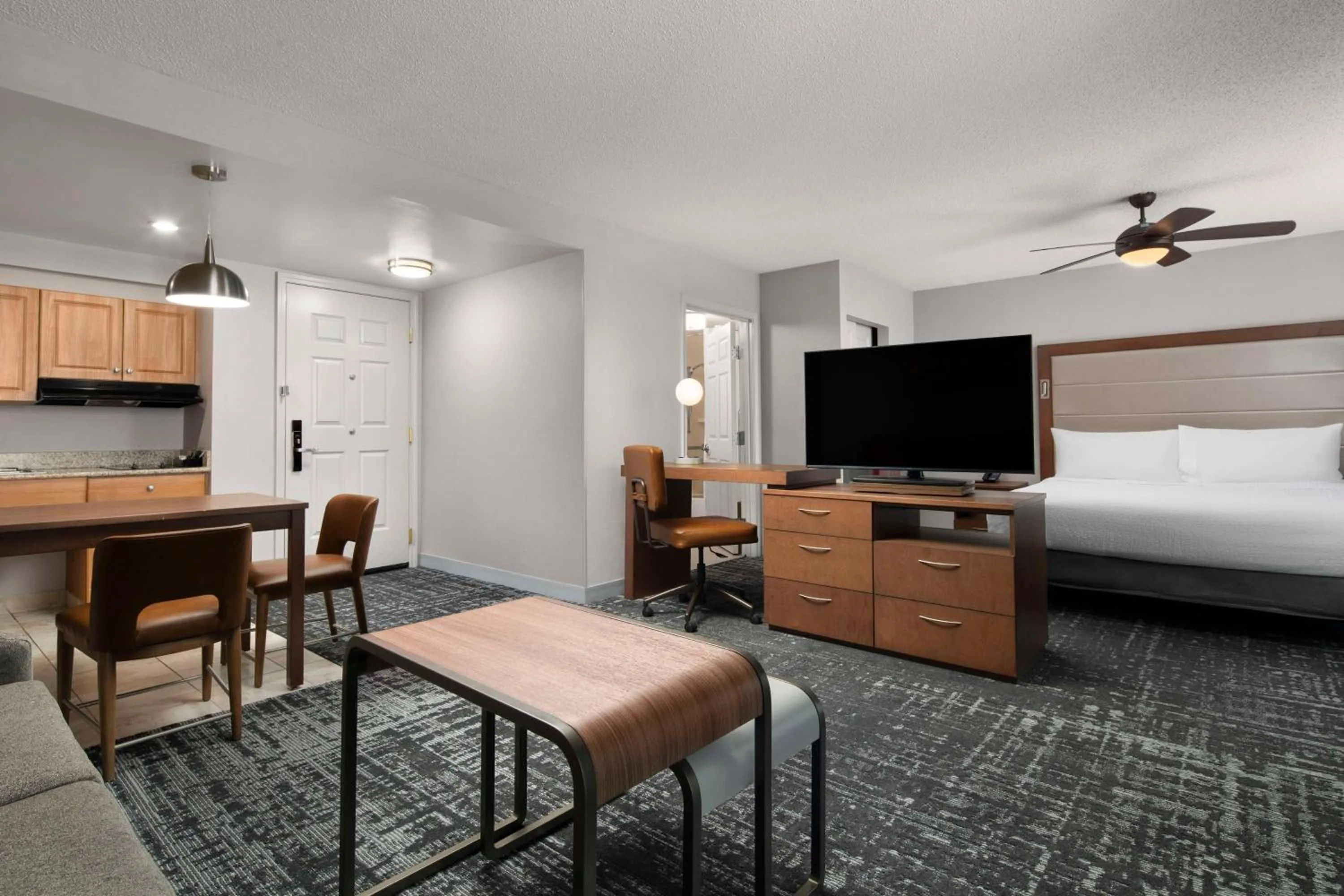 Bedroom, Bed in Homewood Suites by Hilton Hartford South-Glastonbury
