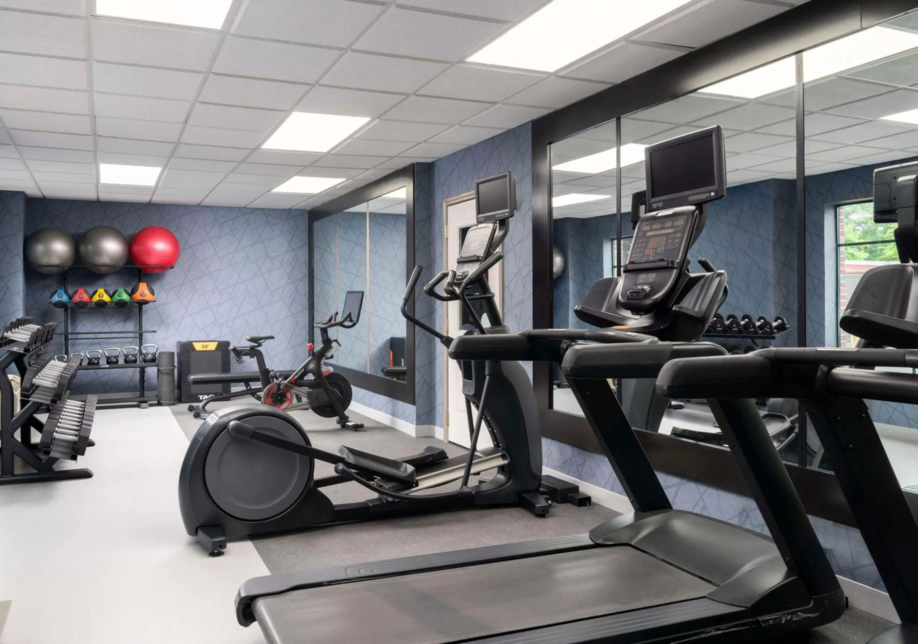 Fitness centre/facilities in Homewood Suites by Hilton Hartford South-Glastonbury