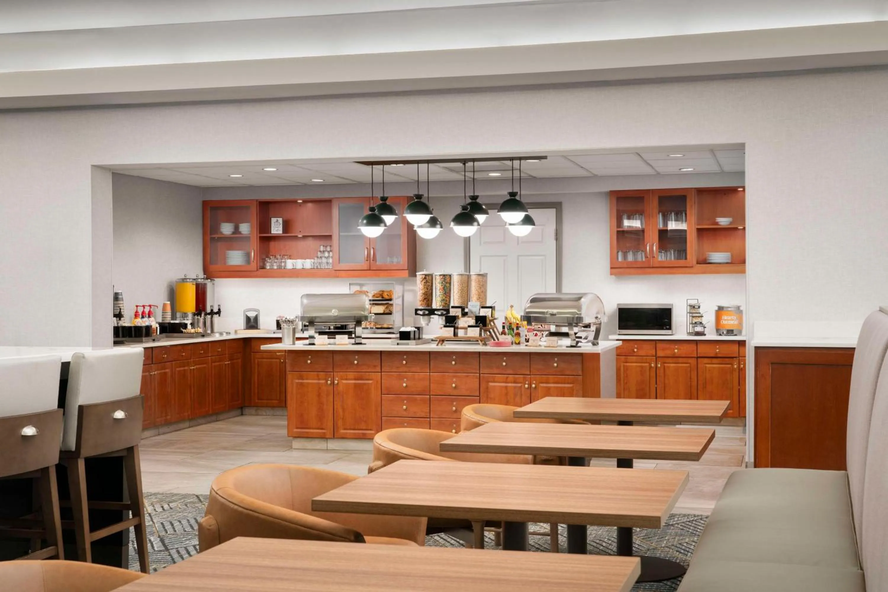 Breakfast in Homewood Suites by Hilton Hartford South-Glastonbury
